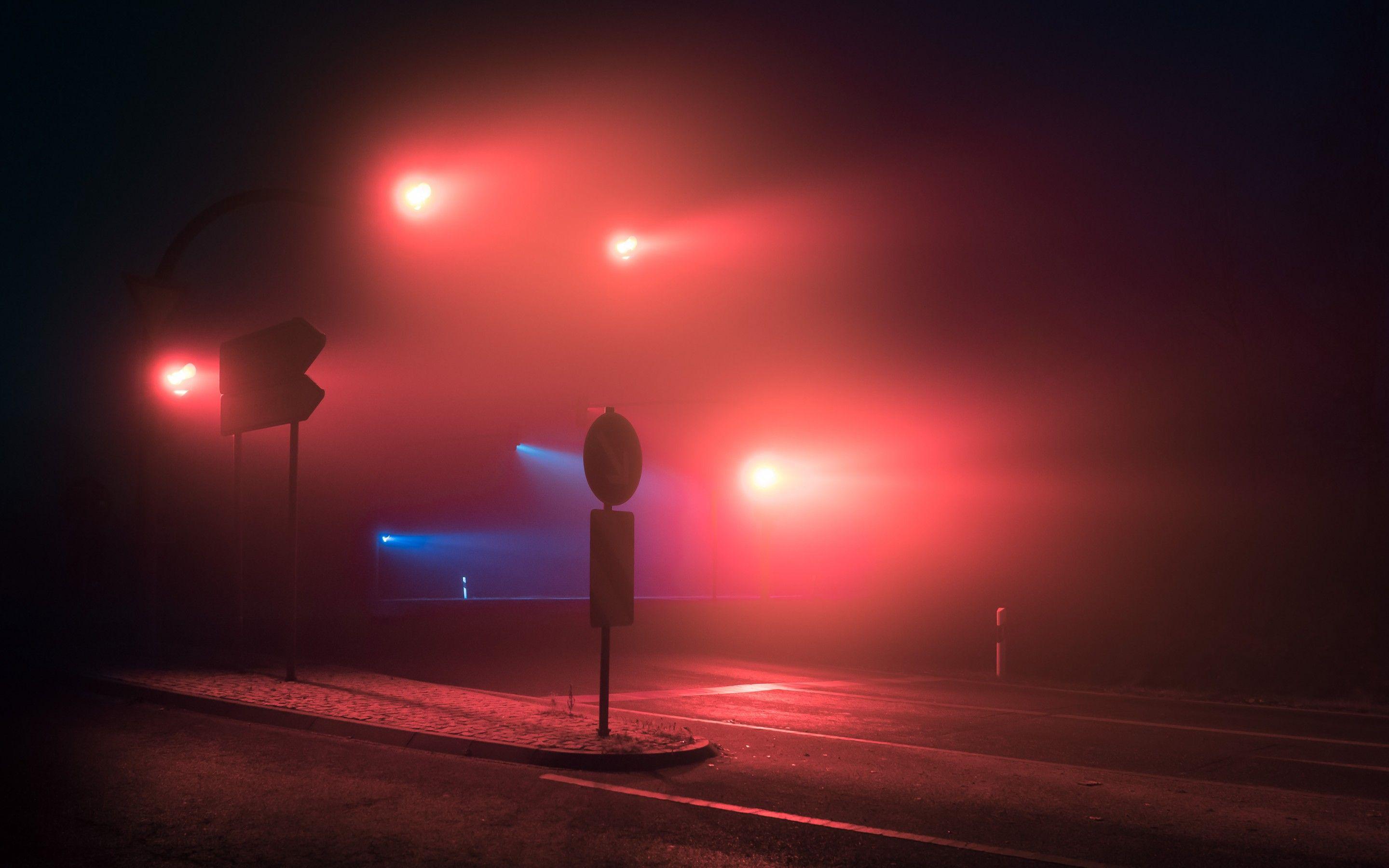 2880x1800 Wallpaper Traffic lights, Night, Mist, Fog, HD, Photography,. Wallpaper for iPhone, Android, Mobile and Desktop