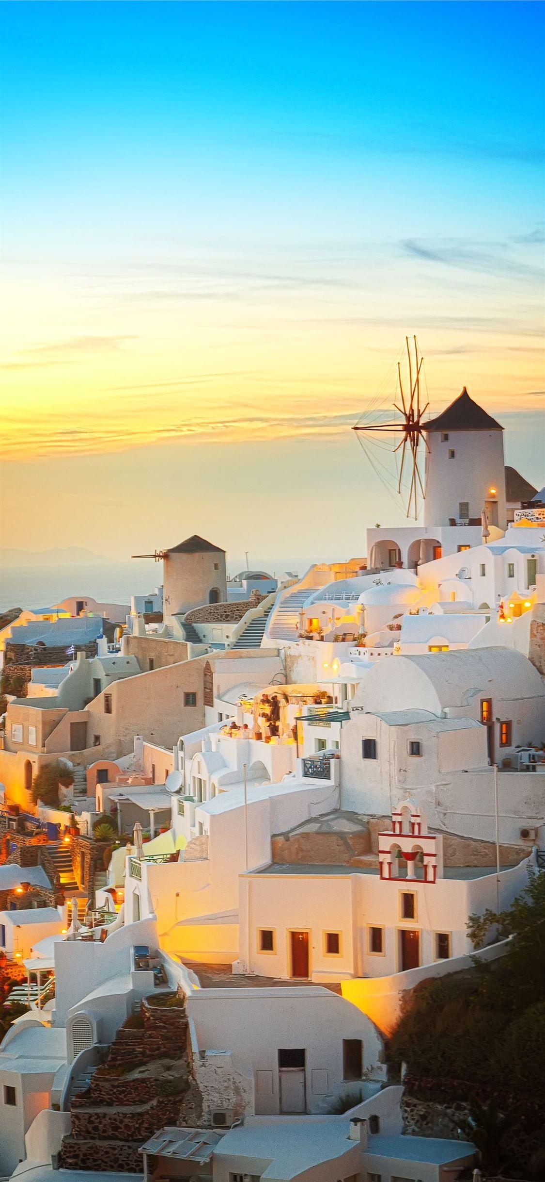 1125x2436 The Best Places to Watch the Sunset in Santorini iPhone X