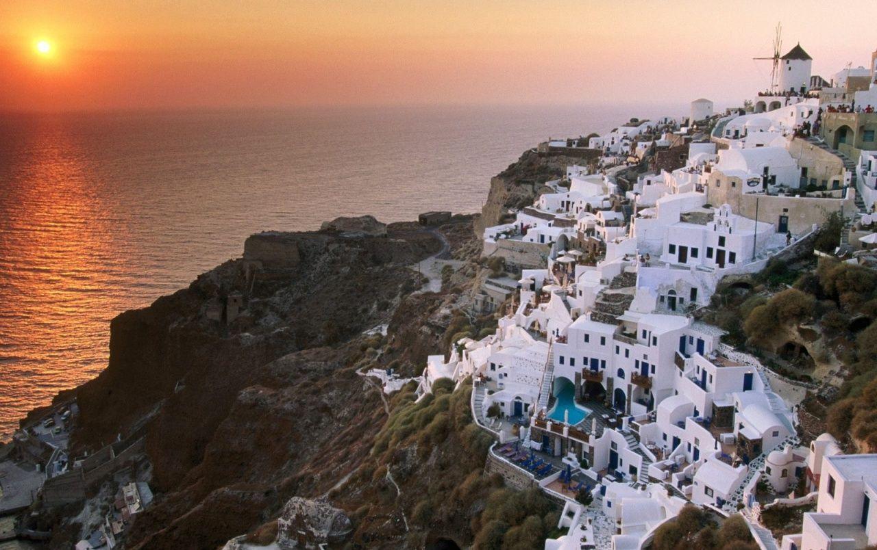 1280x804 Sunset on the island of Santorini