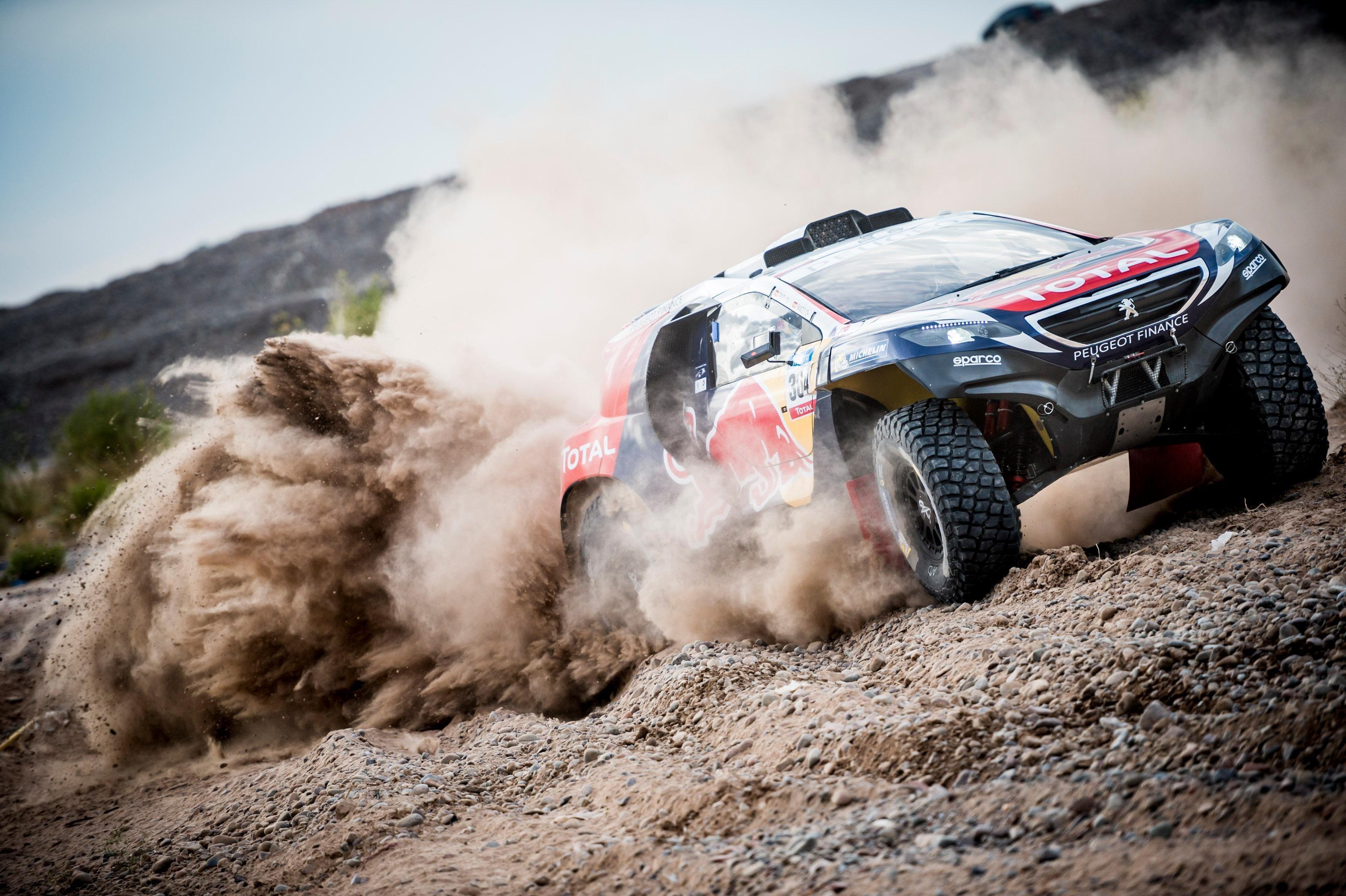 3200x2130 Carlos Sainz Dakar Wallpaper