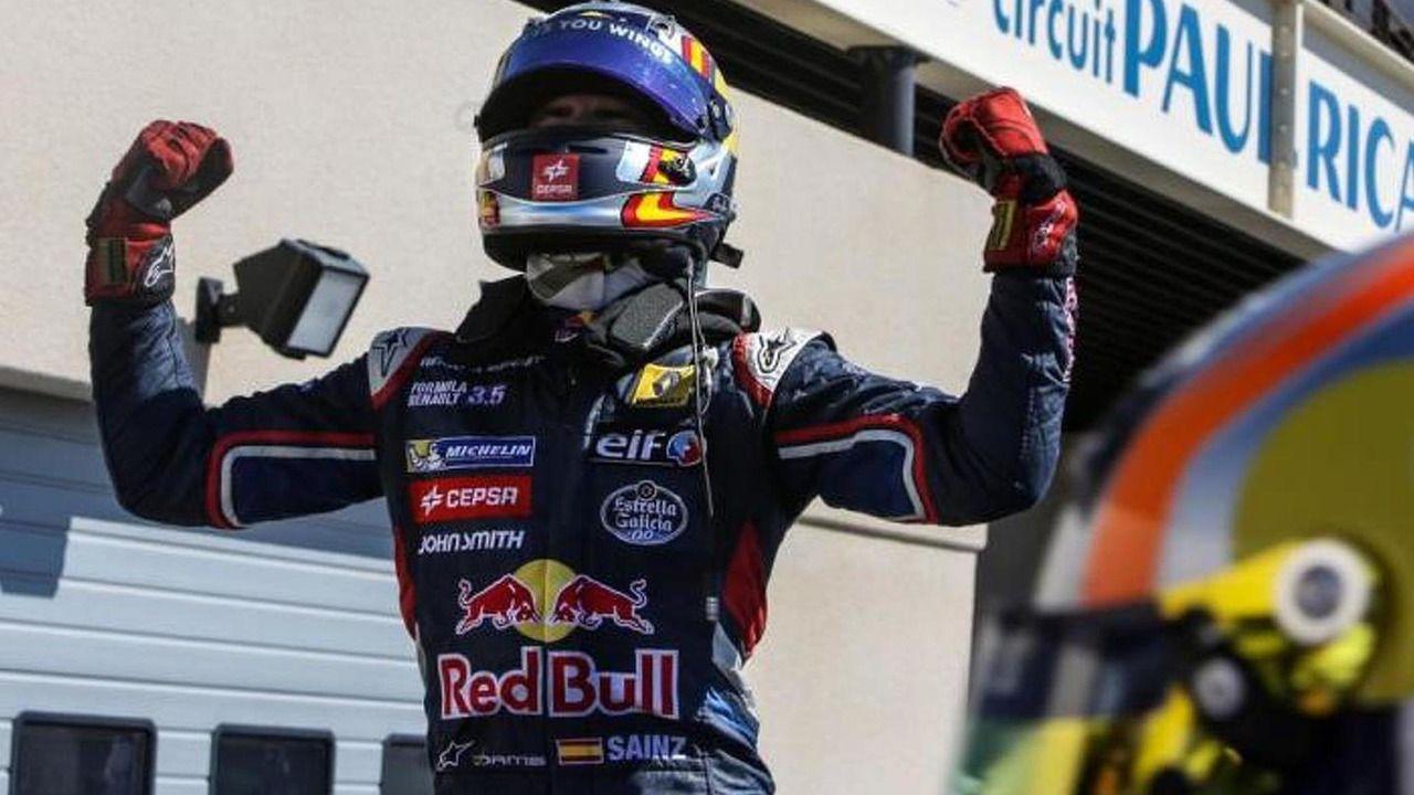 1280x720 Toro Rosso hopeful Sainz 'patient' amid Vergne reports