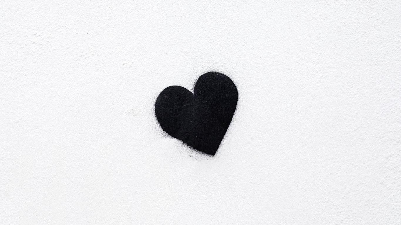 1366x768 Download wallpaper 1366x768 heart, bw, love, black, white