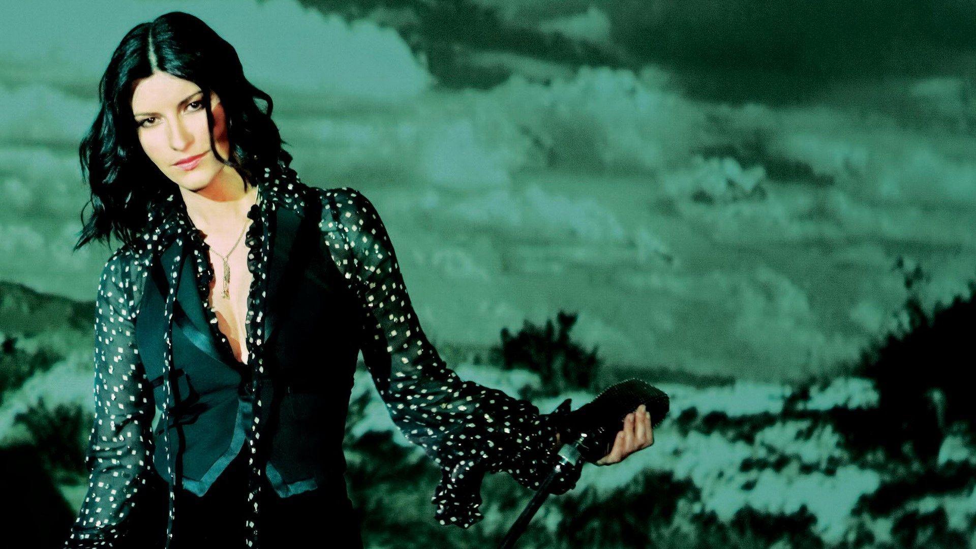 1920x1080 Laura Pausini Wallpaper