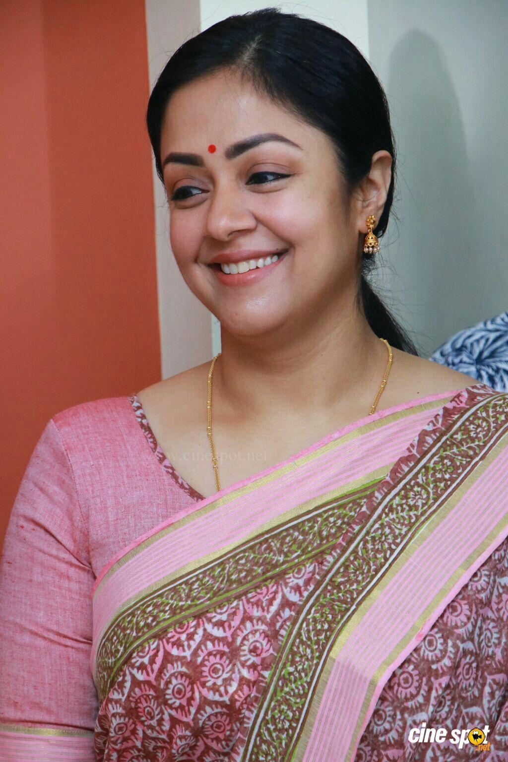 1024x1536 Jyothika. Beautiful indian actress, Most beautiful indian actress