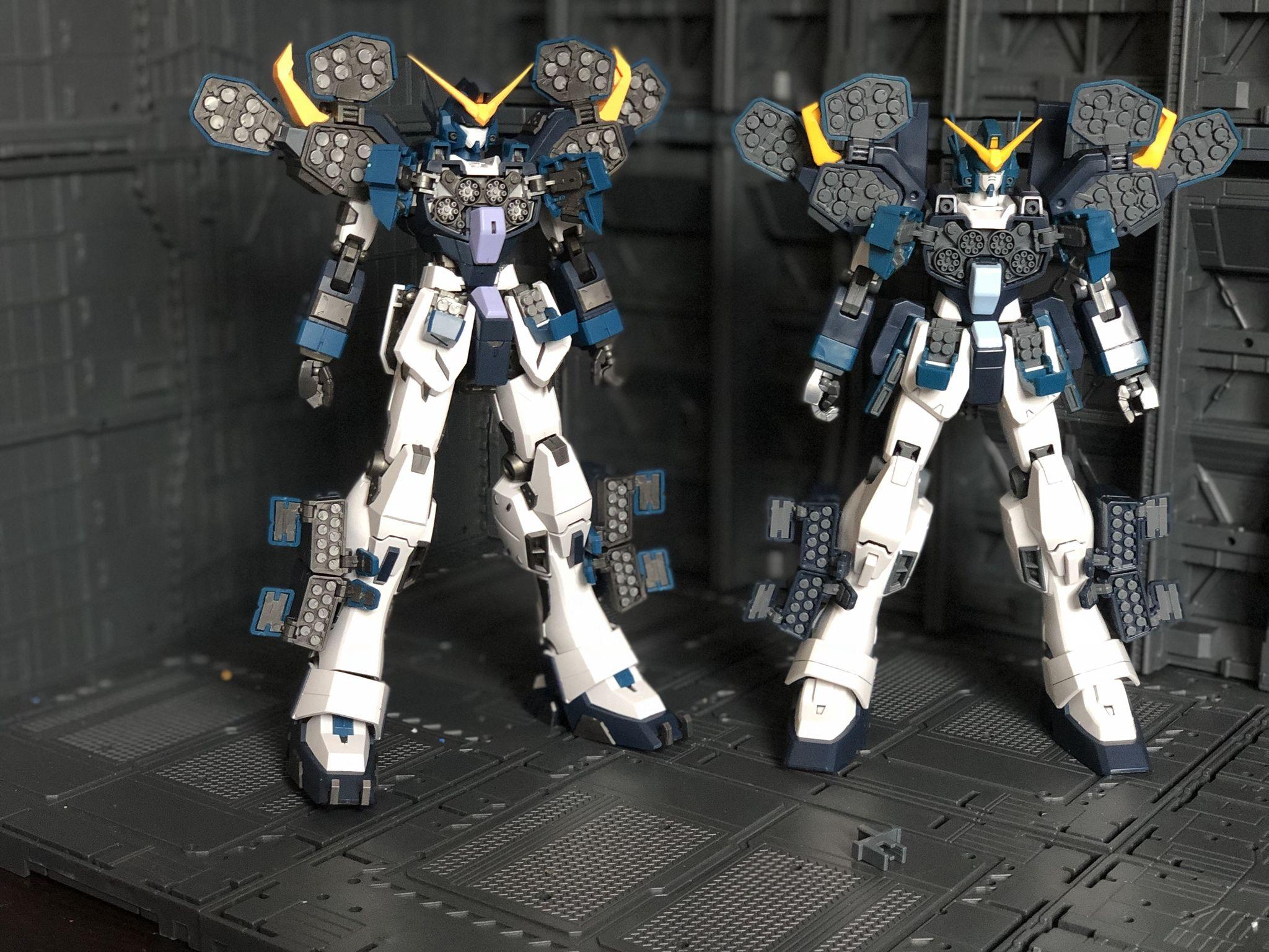 2048x1536 Heavy Arms Custom vs SuperNova