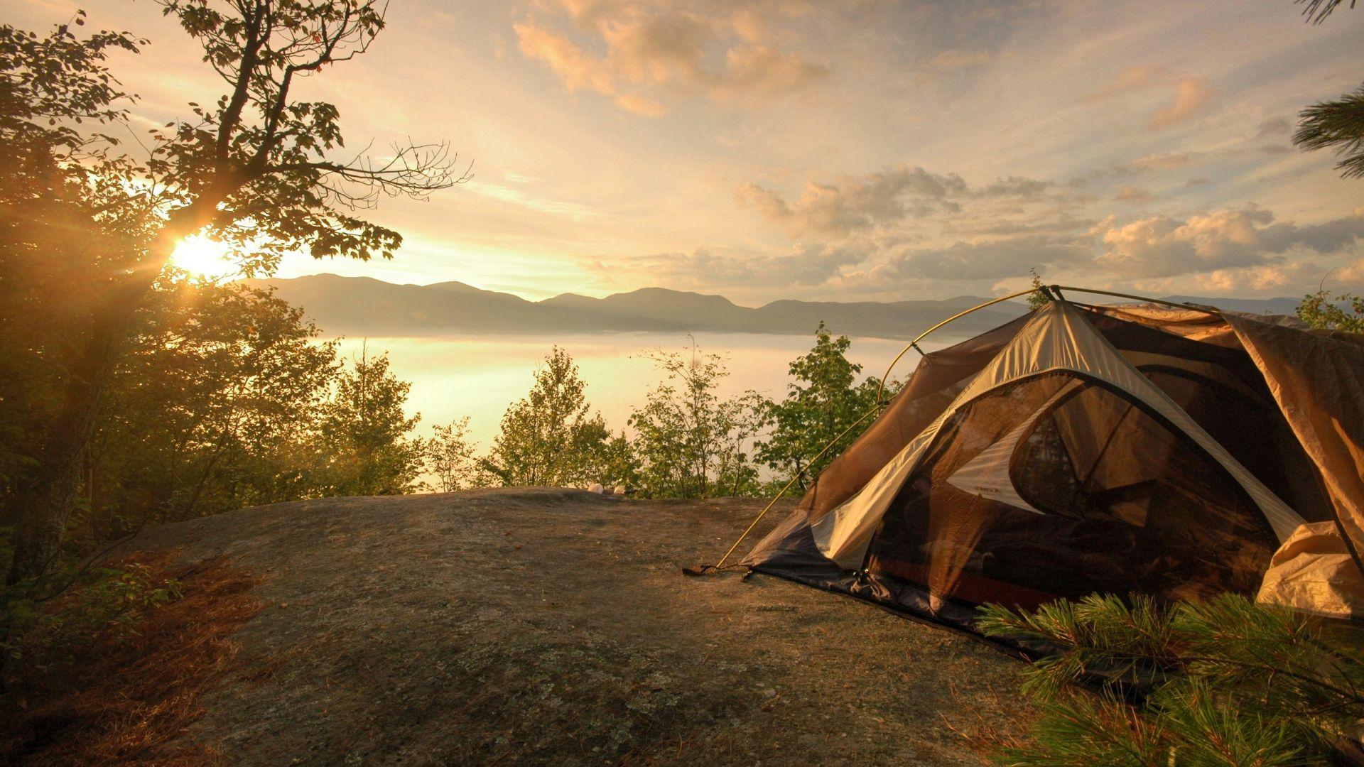 1920x1080 Download Wallpaper 1920x1080 tent, coast, lake, decline