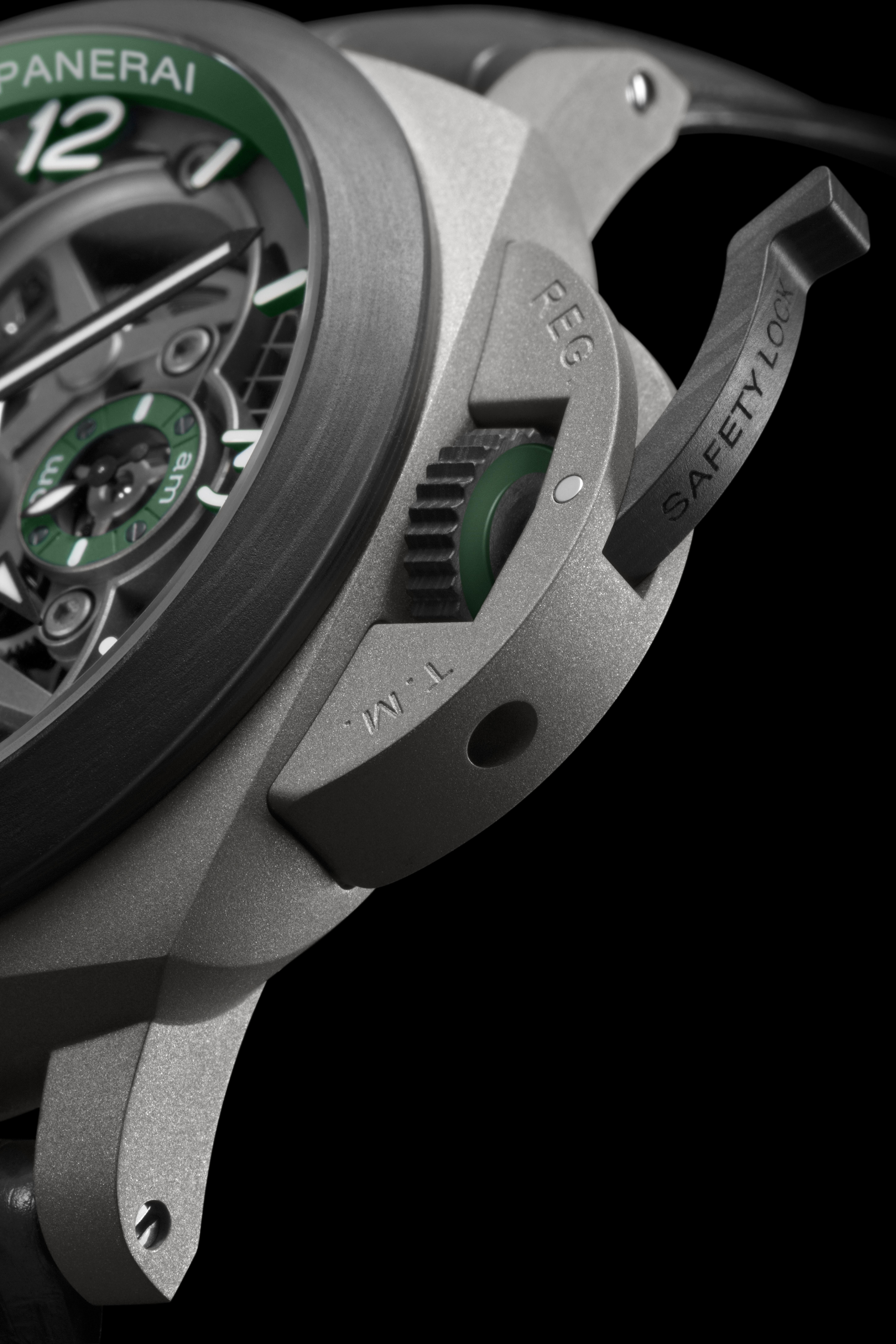 5792x8688 Watchmaker Panerai takes Luminor fans 'under water' in Shanghai
