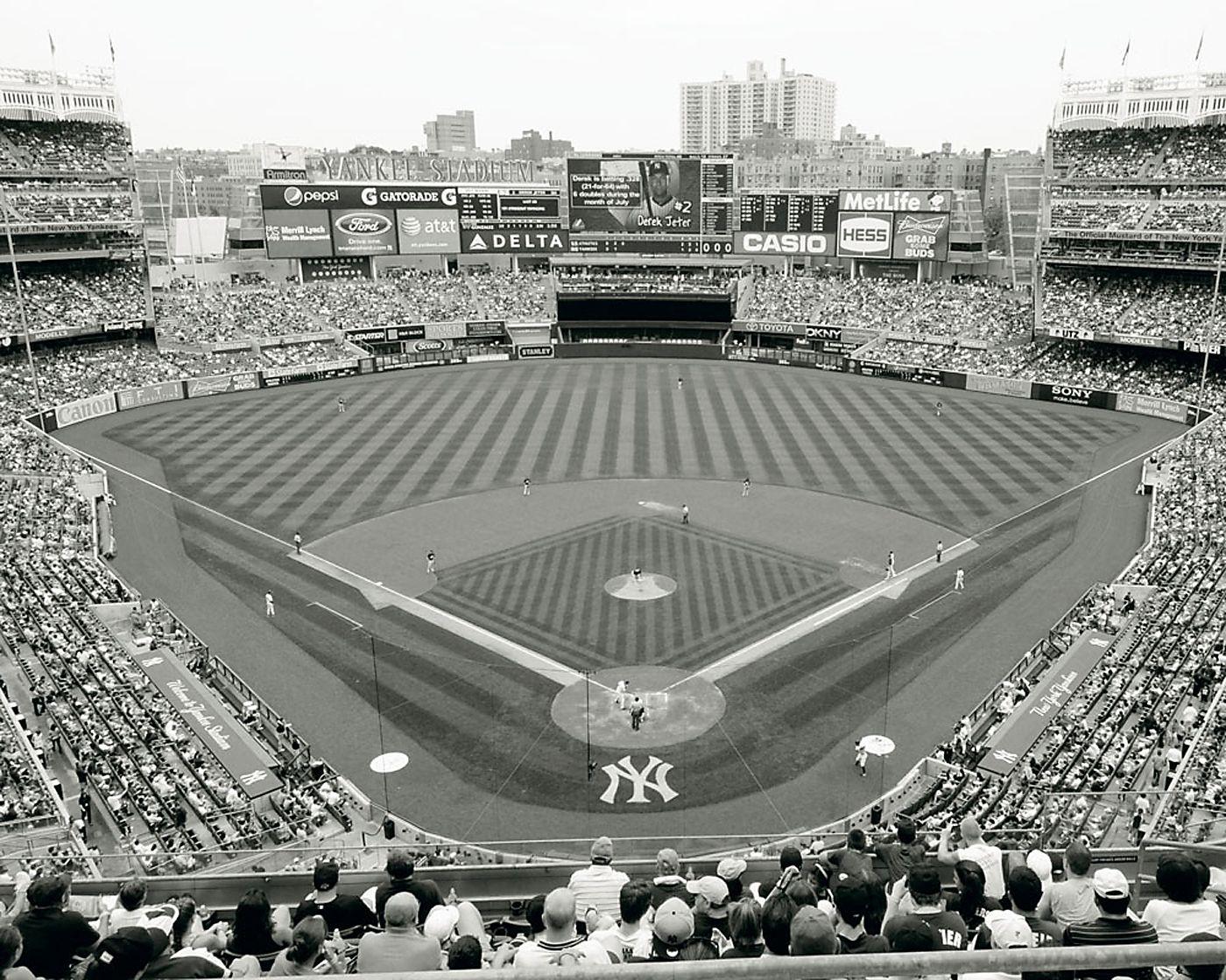 1400x1120 Mlb American League Wallpaper. Black & White New Yankee Stadium