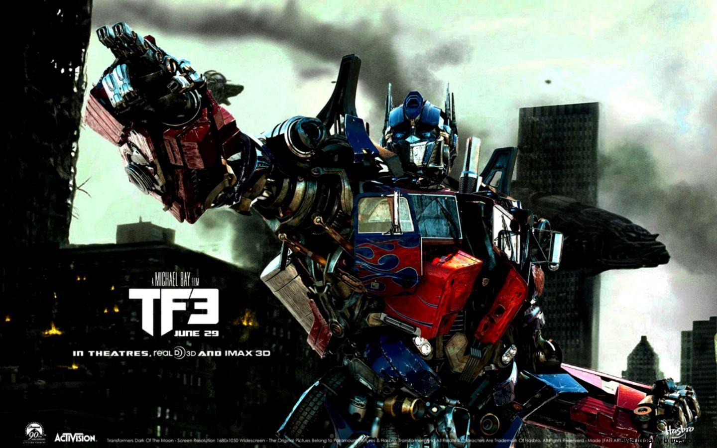 1440x900 New Optimus Prime Transformers 3 Wallpaper