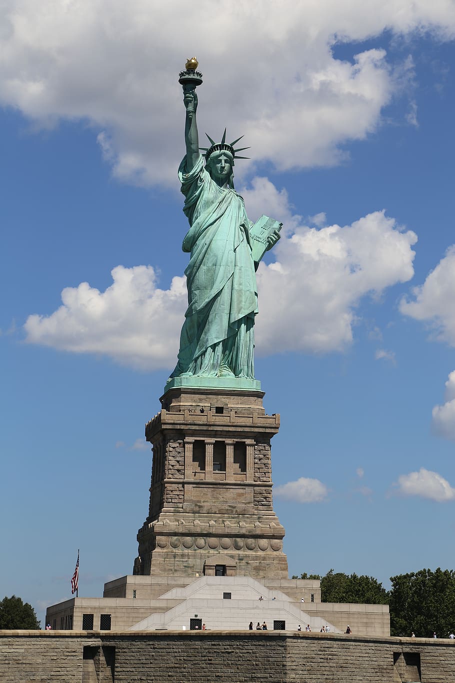 Lady liberty. Statue of Liberty Lady. Статуя леди свободы. Архитектурные символы США.