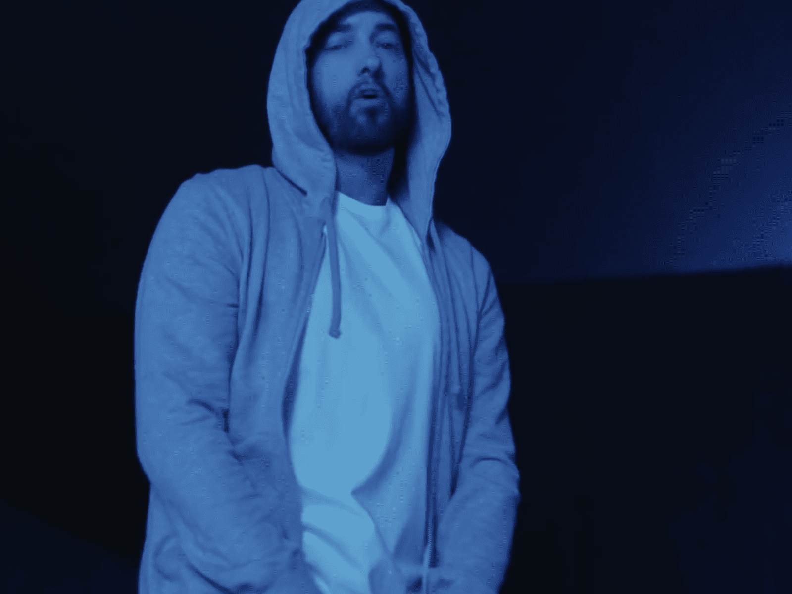 1600x1200 Eminem References His Classic RENEGADE Bars In Response To MUSIC