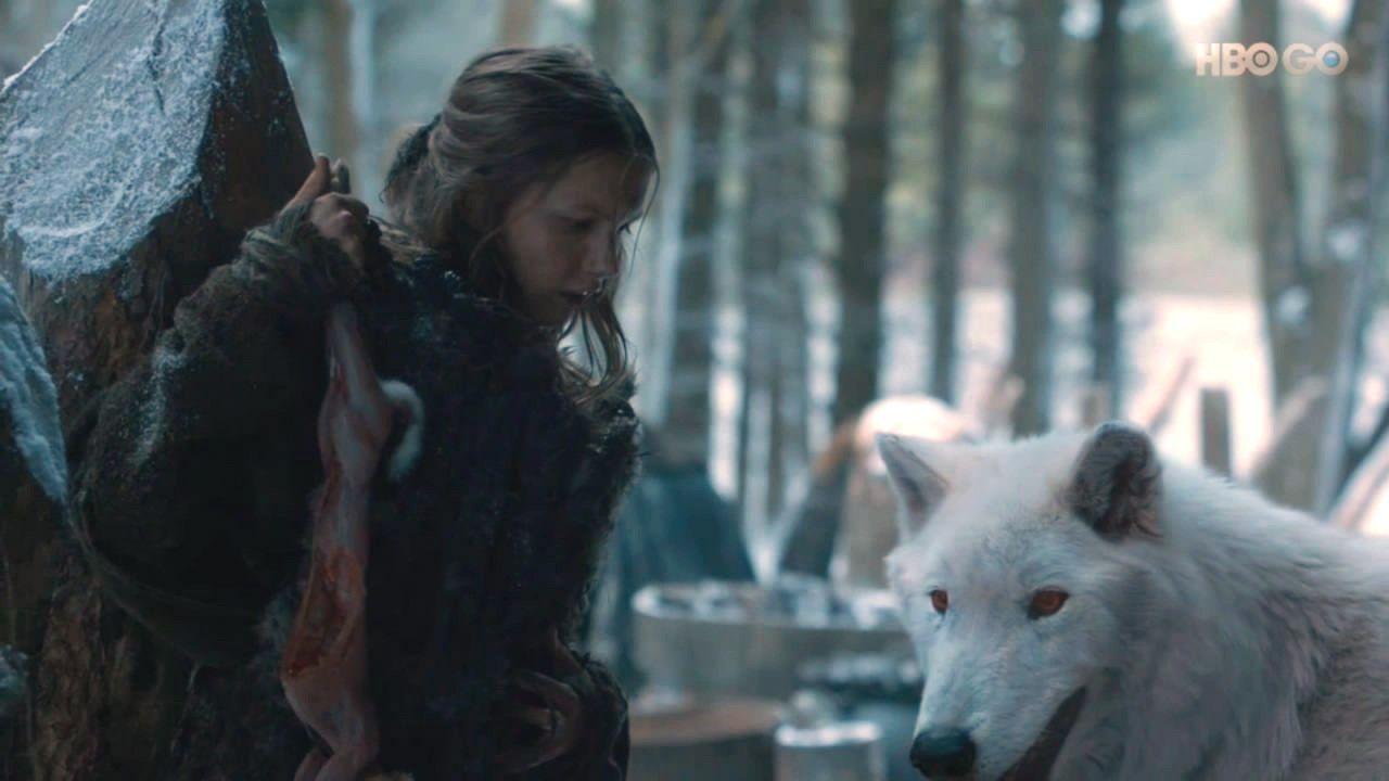 1280x720 Ghost and Gilly Snow Photo