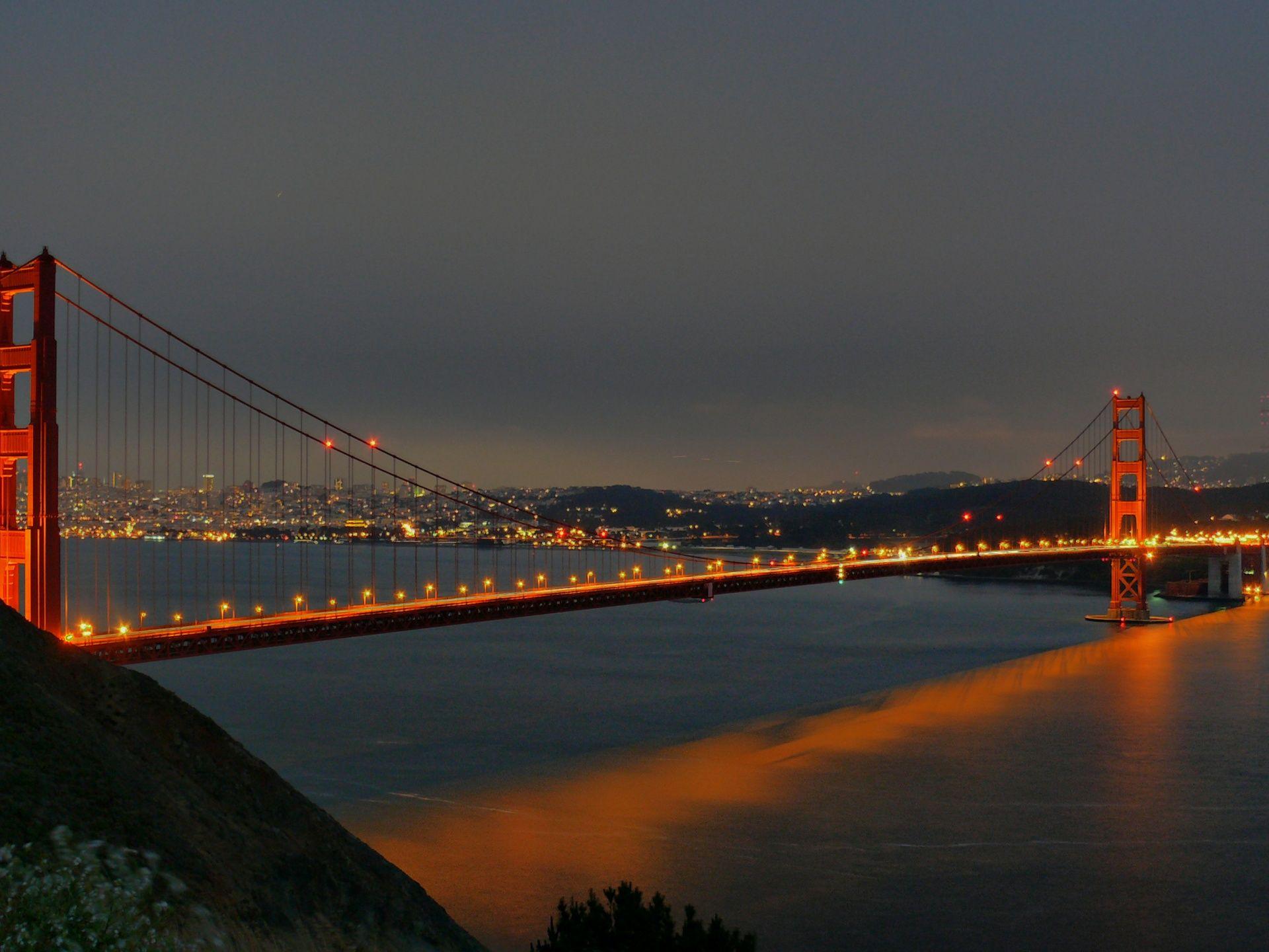 1920x1440 Golden Gate Bridge at Night Wallpaperx1440