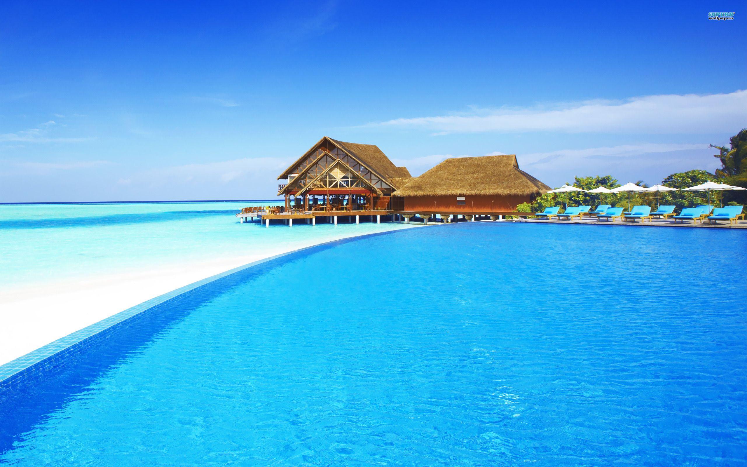 2560x1600 Ultra HD Maldives Wallpaper