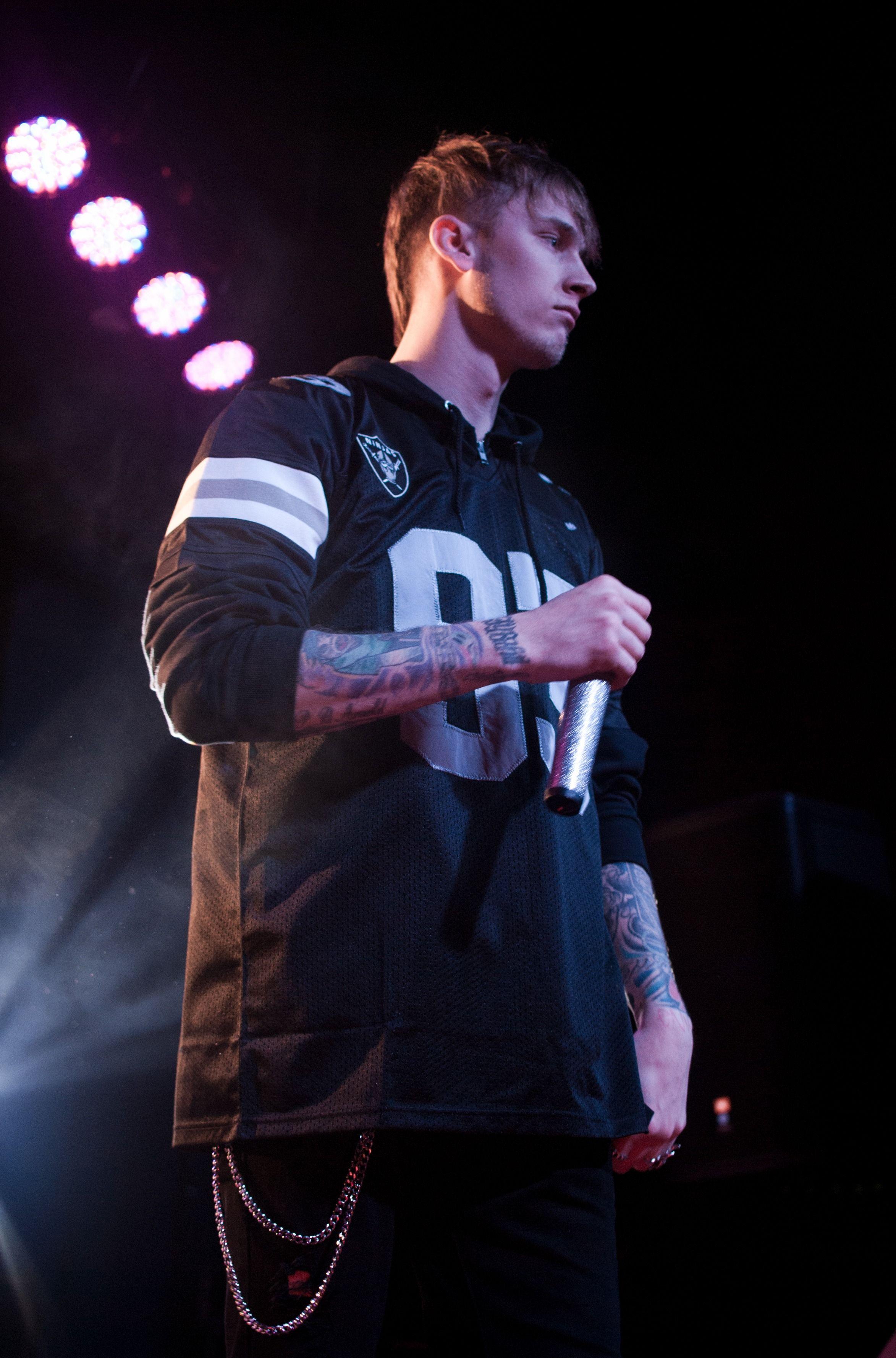 2346x3554 Machine Gun Kelly discography