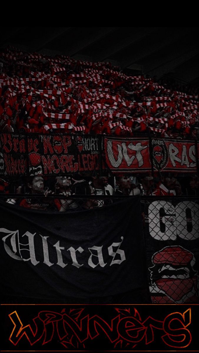 676x1200 ULTRAS WINNERS 2005