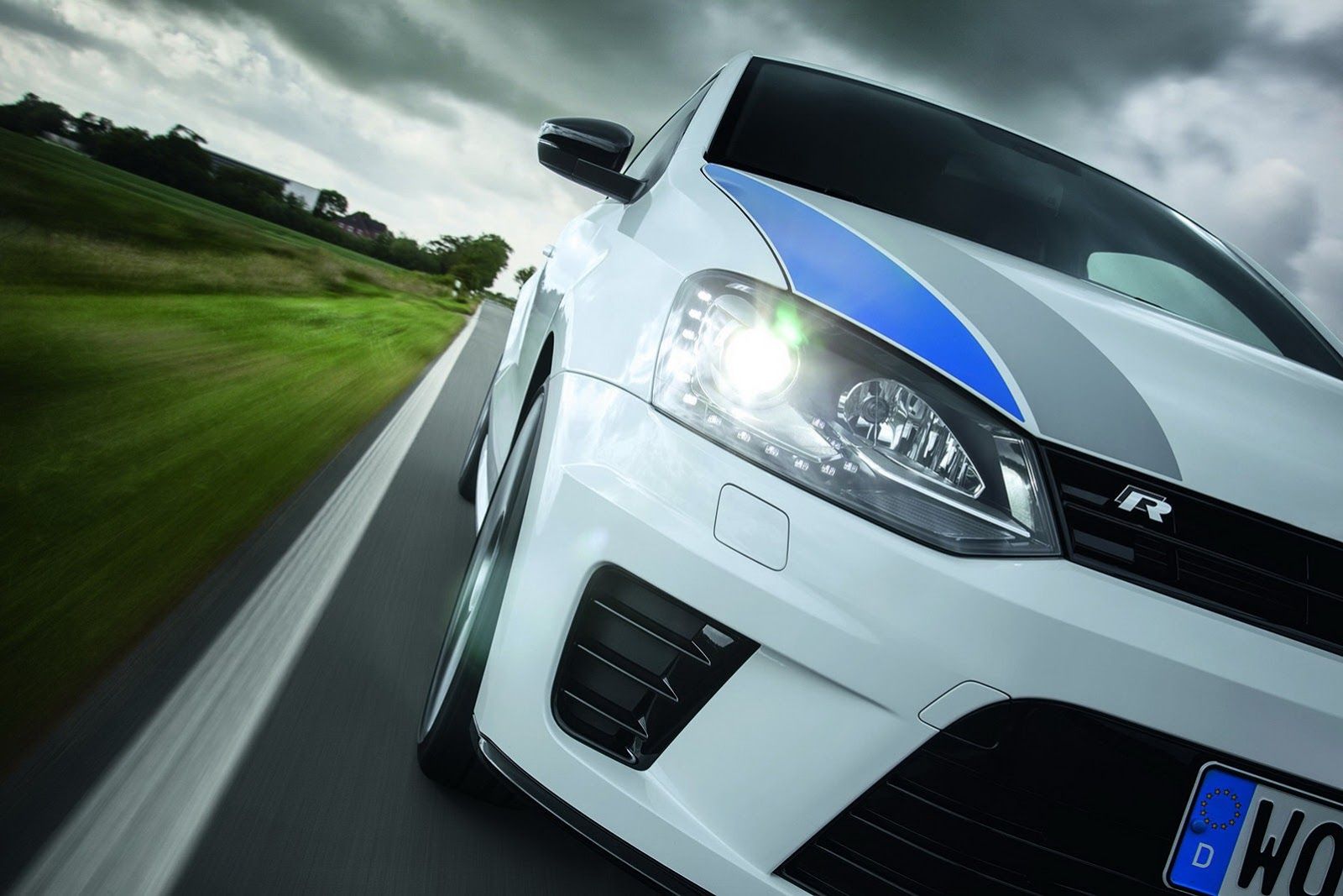 1600x1067 Volkswagen Polo R WRC: photo gallery