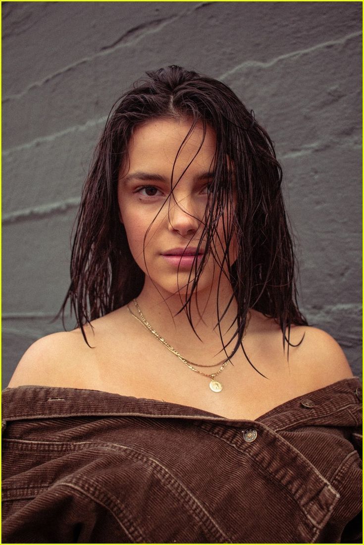 735x1100 Get to Know '13 Reason Why' Actress Inde Navarrette with These 10 Fun Facts! (Exclusive) : Photo 4463179. Photo. Just Jared: Entertainment News