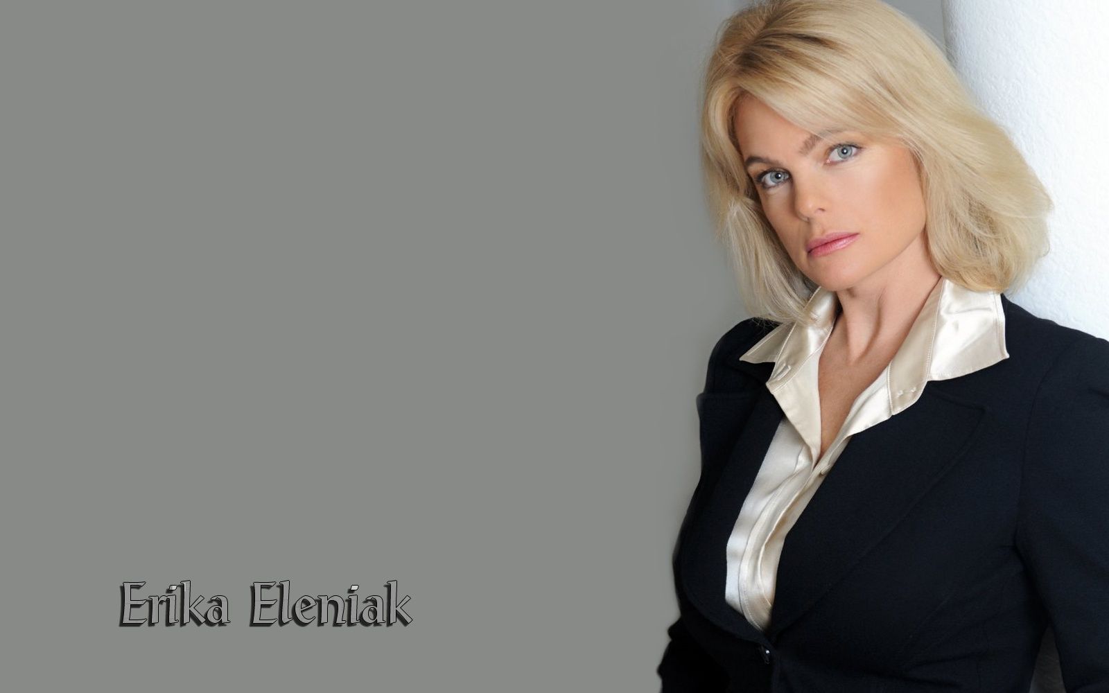 1600x1000 Erika Eleniak Wallpaper