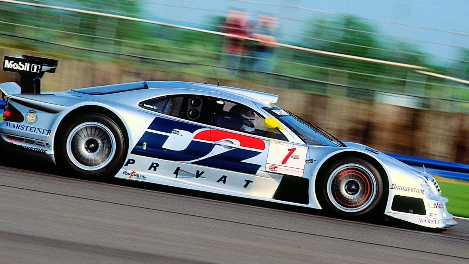 1600x900 Driving The Championship Winning Mercedes Benz CLK GTR