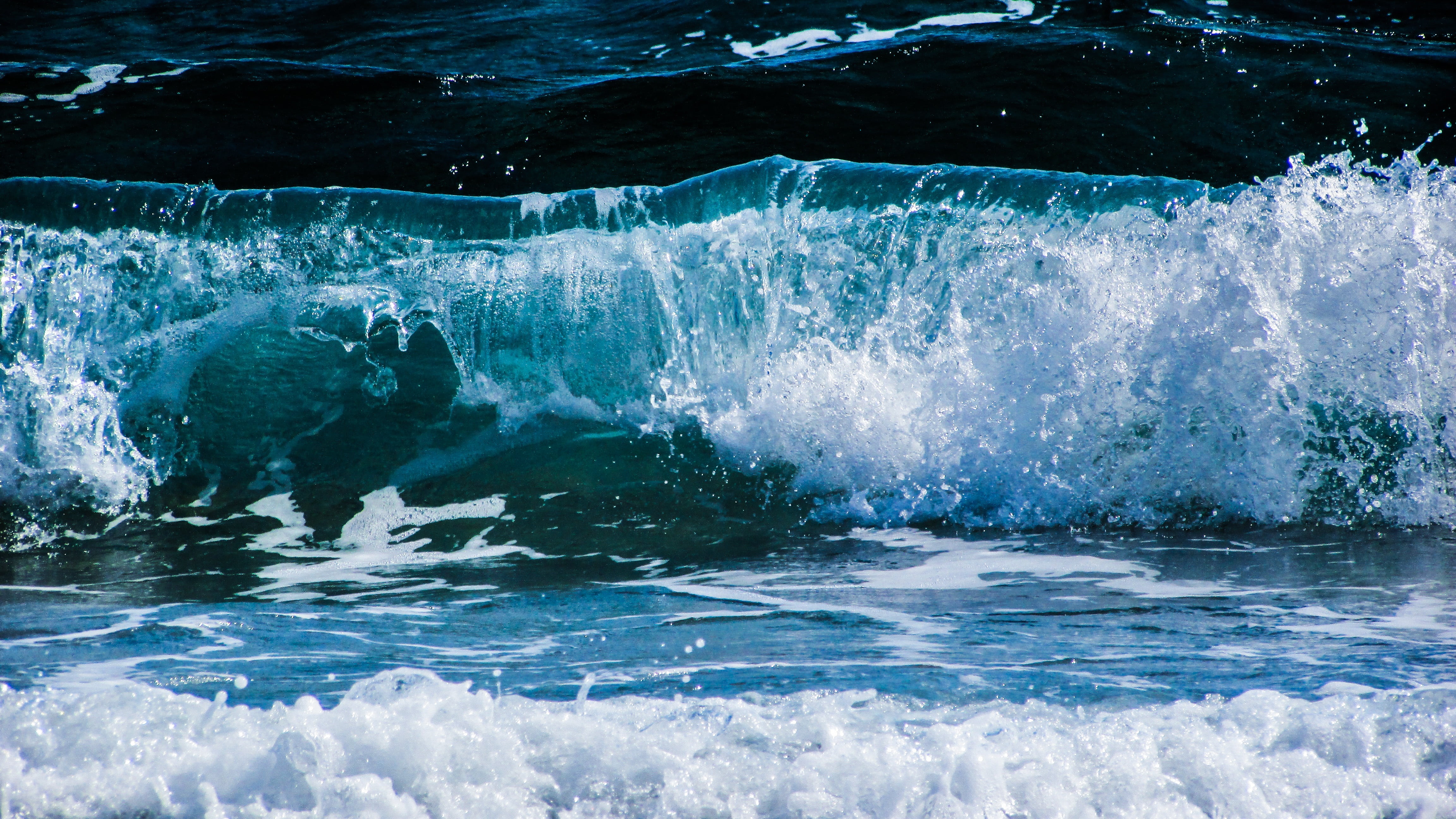 4608x2592 Royalty Free Photo: Photo Of Ocean Waves
