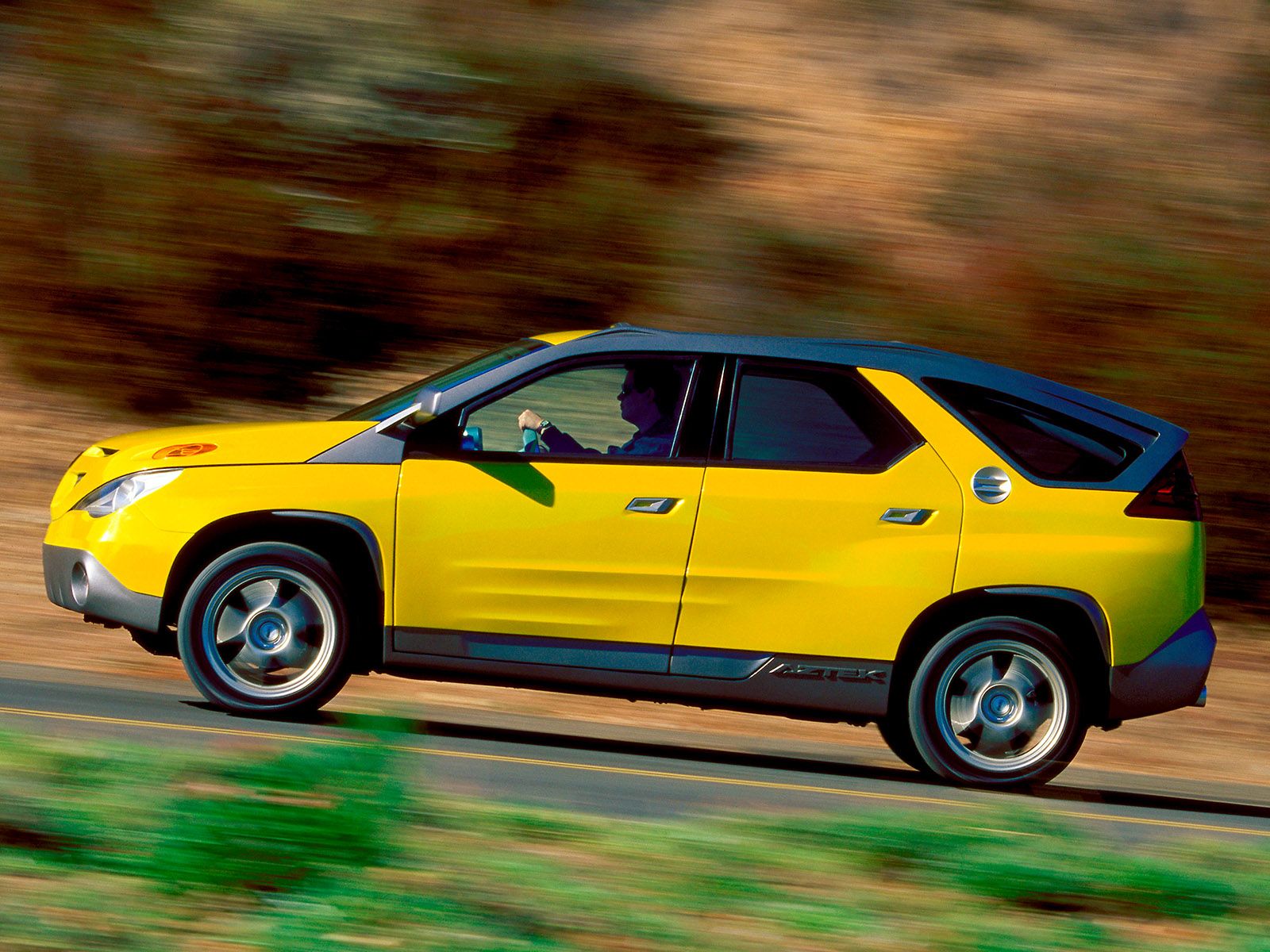 1600x1200 GM Sent Us Never Before Seen Sketches Of The Pontiac Aztek From Before It All Went So Wrong