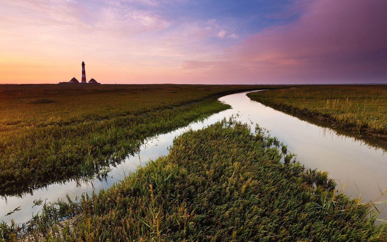 1280x800 Download wallpaper 1280x800 field, channel, water, irrigation