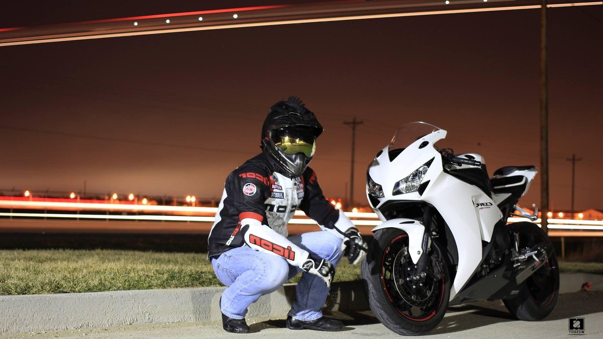 2048x1150 Honda, Mizshift, Honda Cbr 1000 Rr Wallpaper HD / Desktop