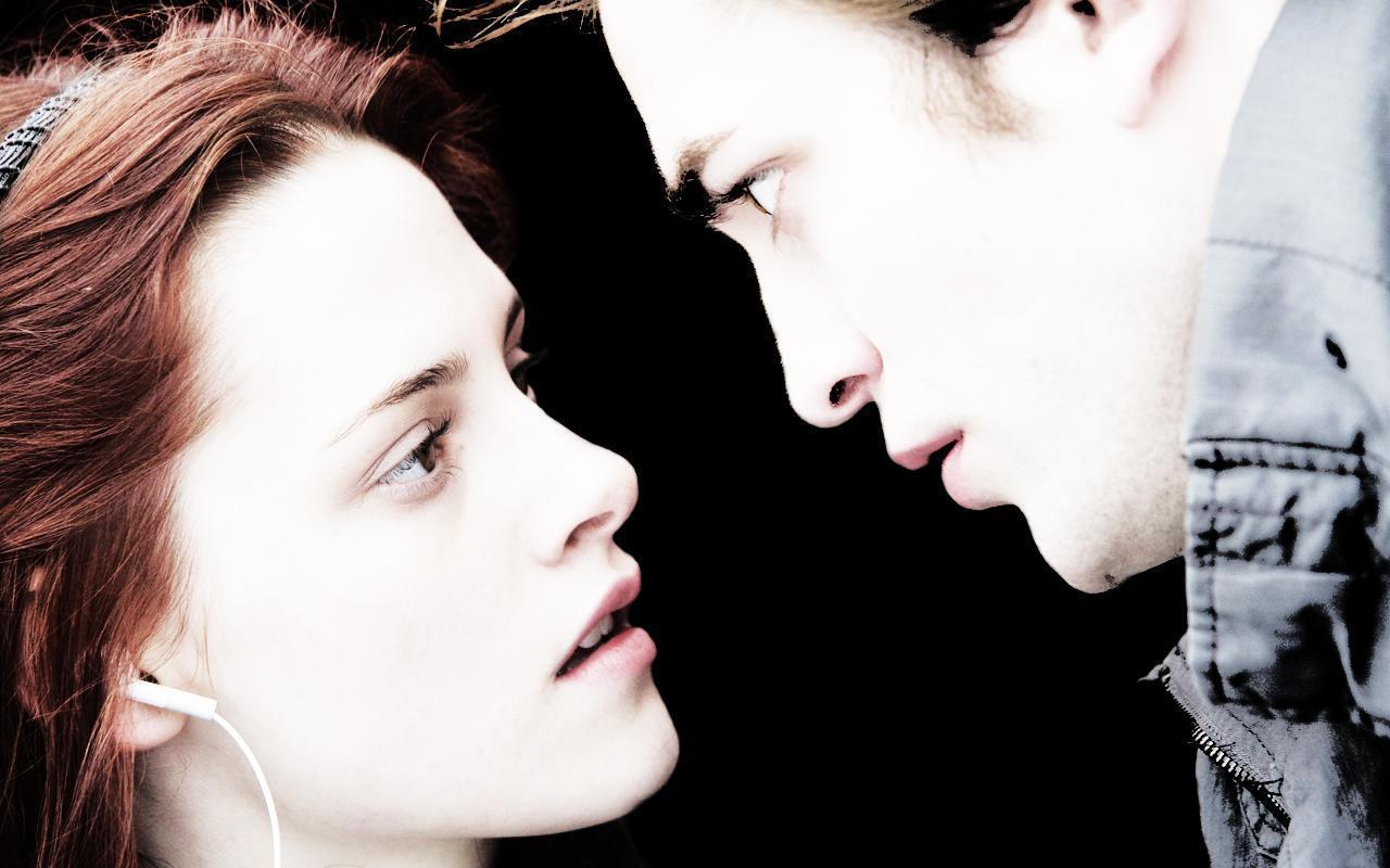 1280x800 Edward And Bella Cullen Wallpaper