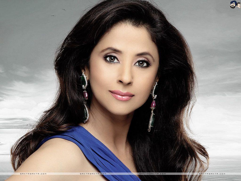 1024x768 Hot Bollywood Heroines & Actresses HD Wallpaper I Indian Models