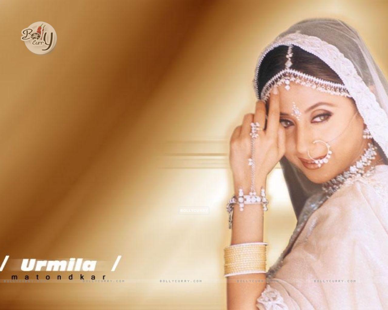 1280x1024 Wallpaper Matondkar size:1280x1024