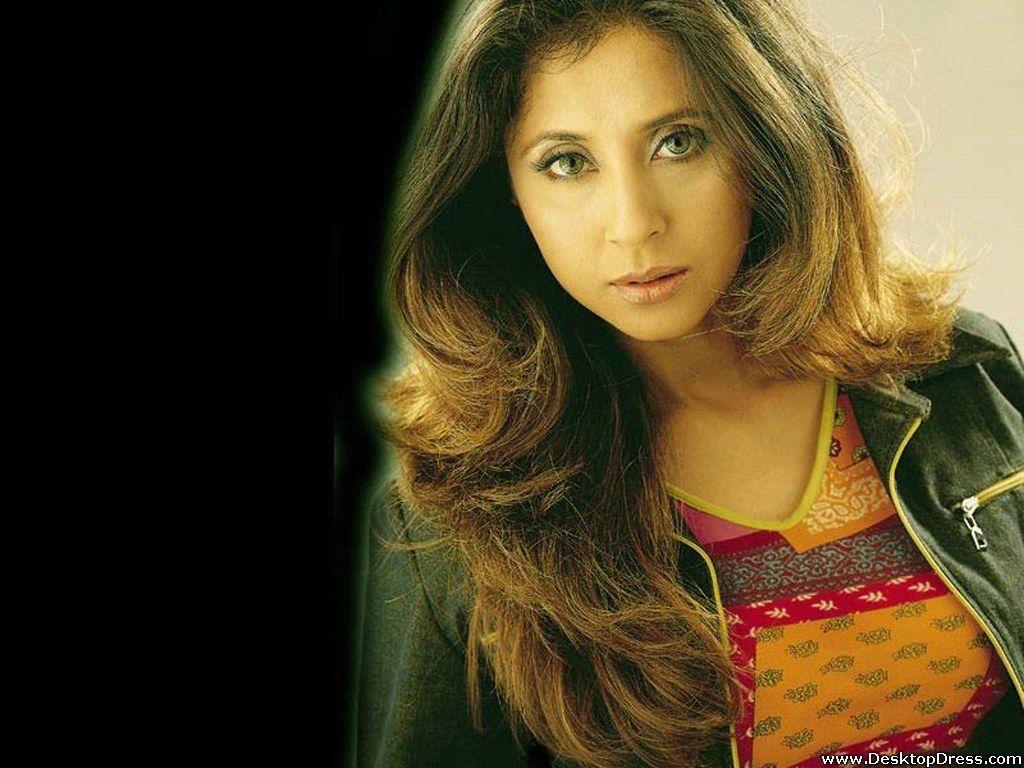 1024x768 Desktop Wallpaper Urmila Matondkar Background Urmila