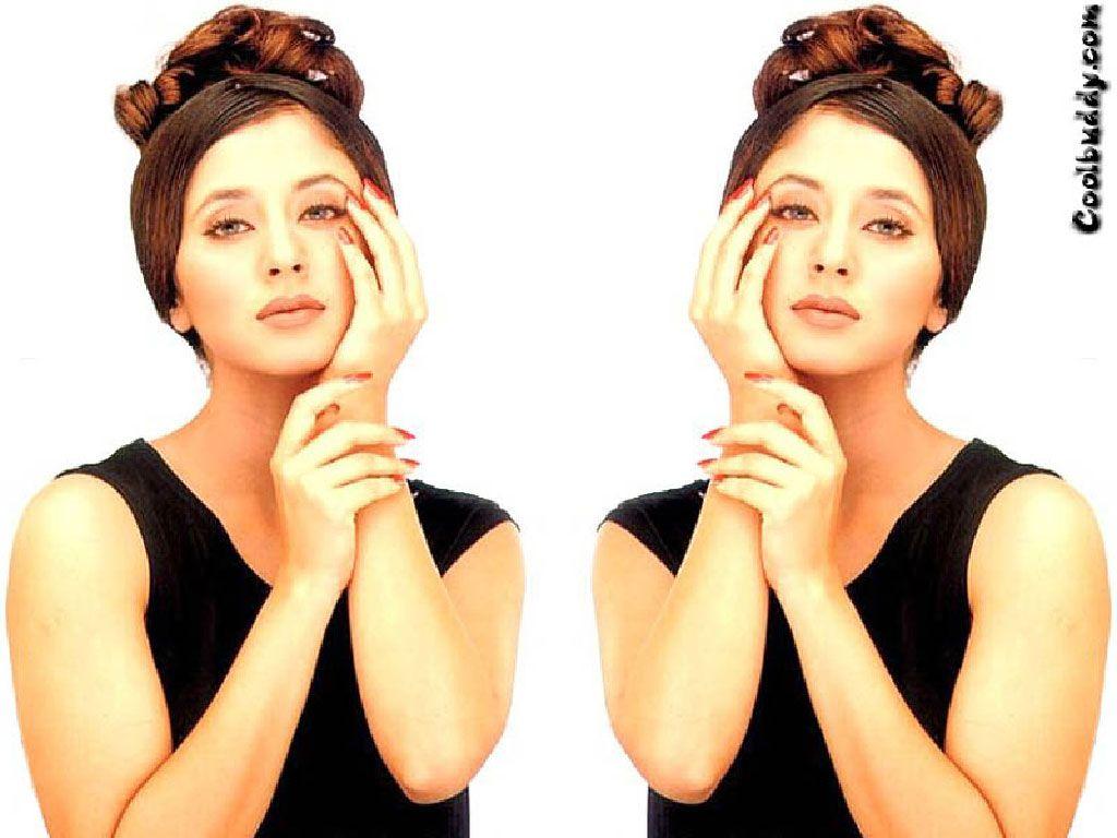 1024x768 Urmila Matondkar wallpaper, Urmila Matondkar Picture, Urmila