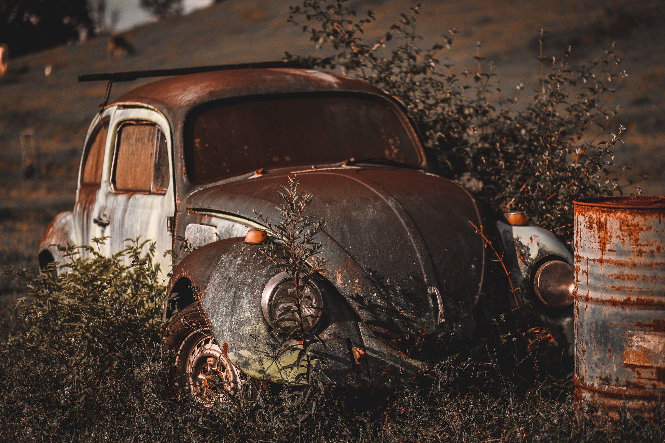 2256x1504 Download 2256x1504 Vintage Abandoned Car, Volkswagen Beetle, Retro
