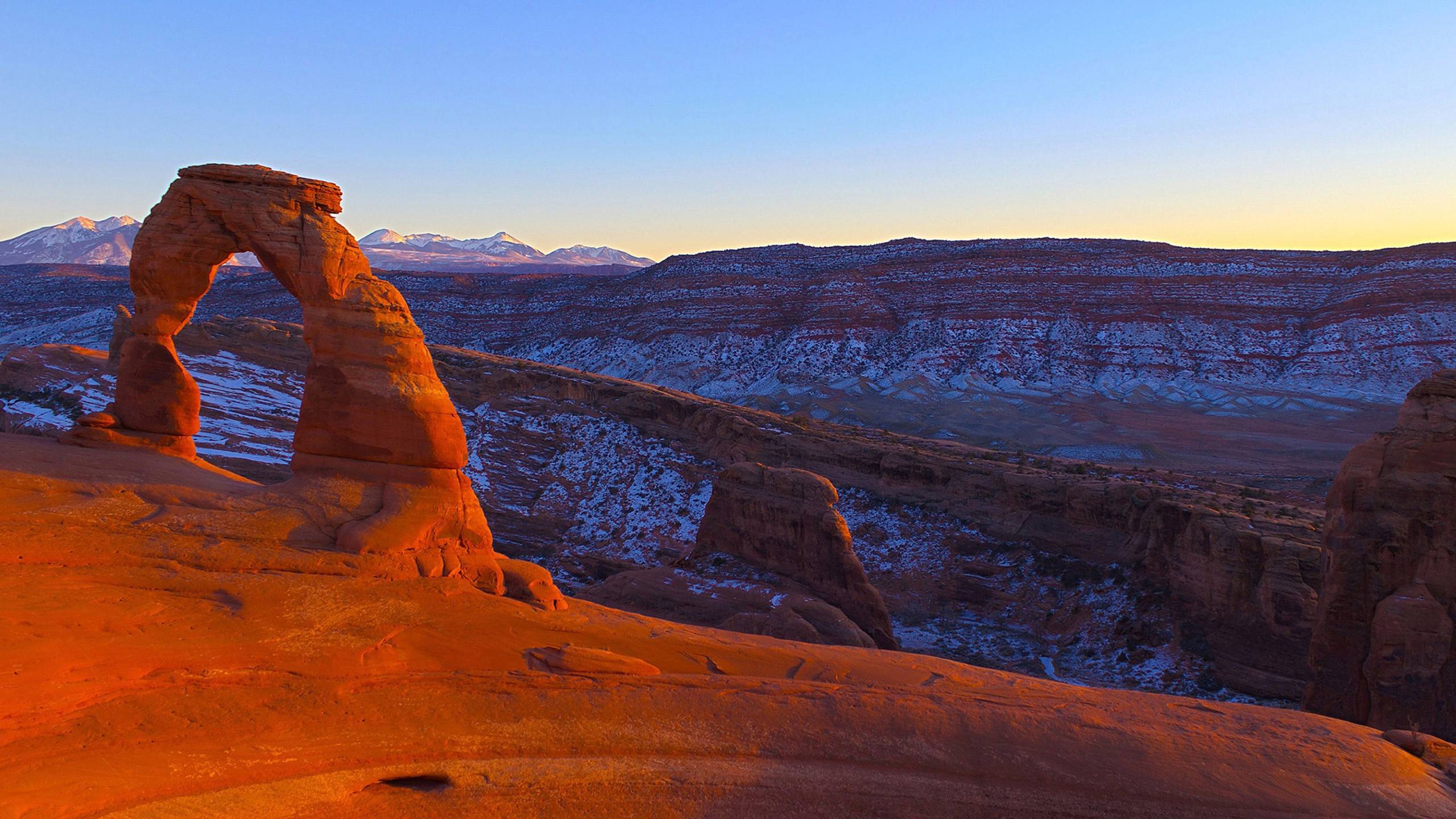 2560x1440 Arches National Park Wallpaper, 1044.53 Kb