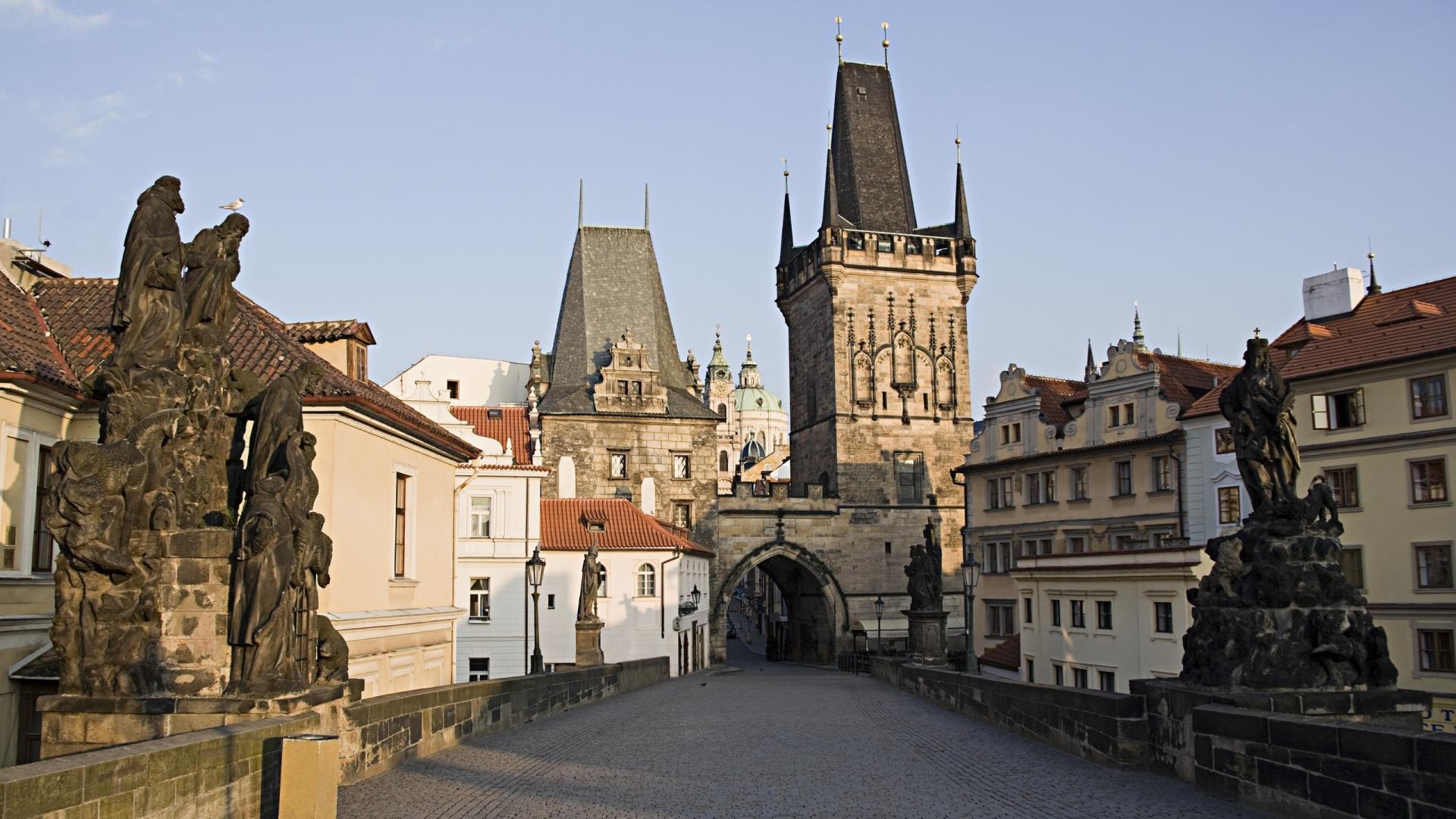 1920x1080 Cityscapes architecture day europe street wallpaper