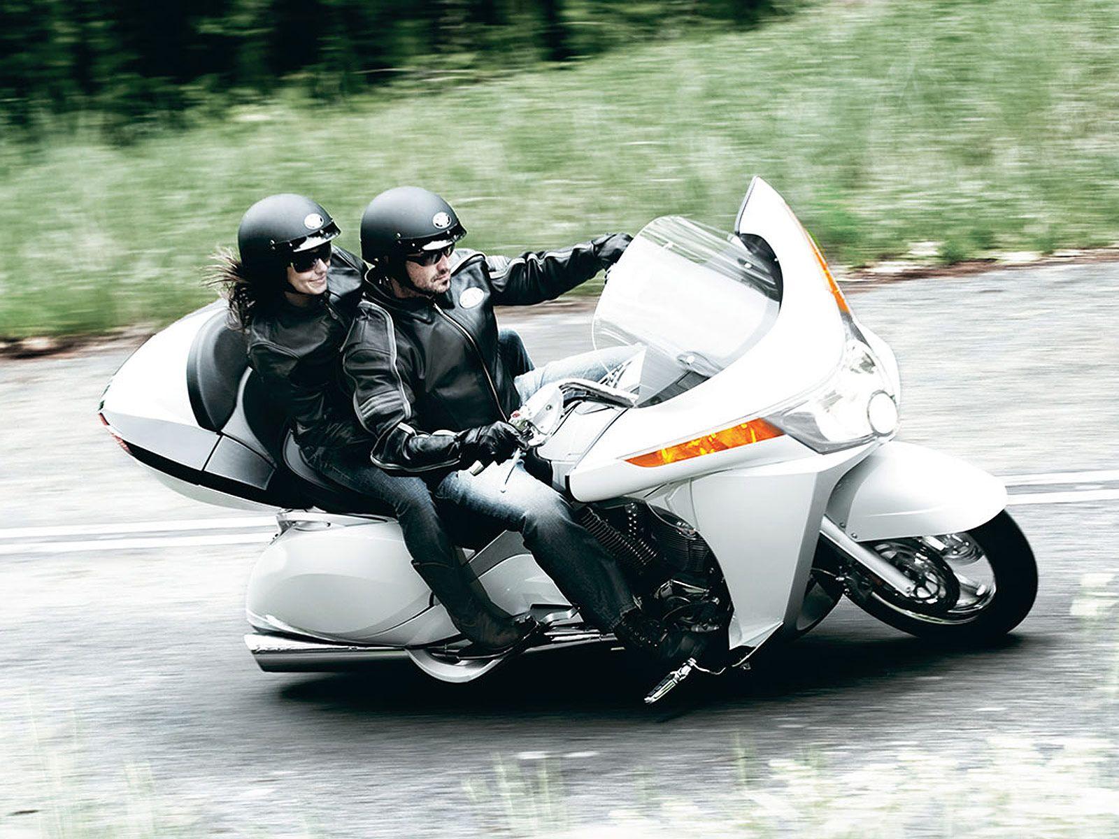 1600x1200 VICTORY Vision Tour accident lawyers info. wallpaper