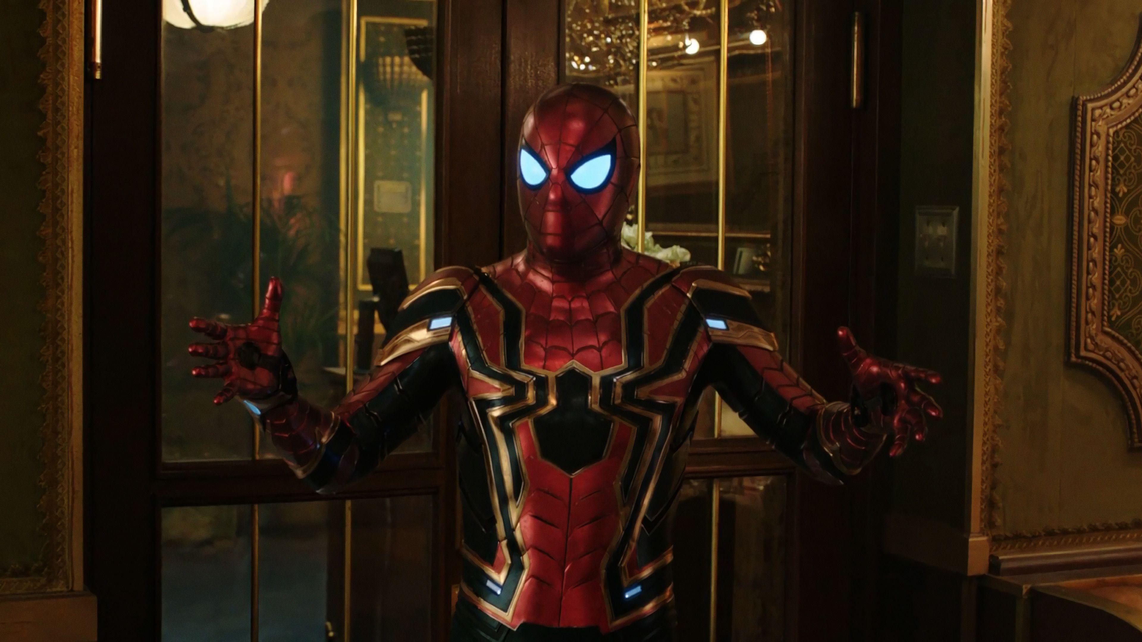3840x2160 Spider Man: Far From Iron Spider 4K Wallpaper