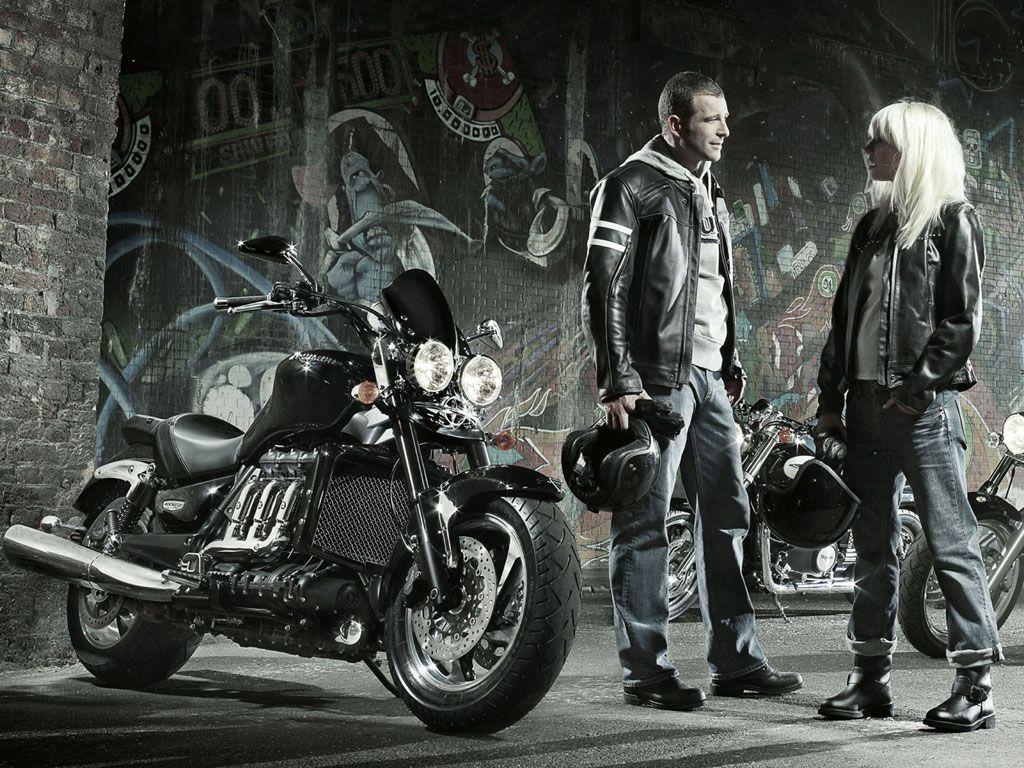 1024x768 Triumph Motorcycles