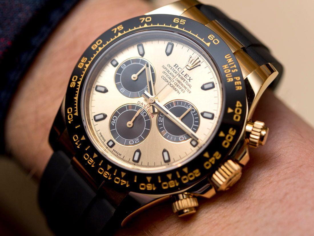 1100x825 Rolex Cosmograph Daytona Watches In Gold With Oysterflex Rubber