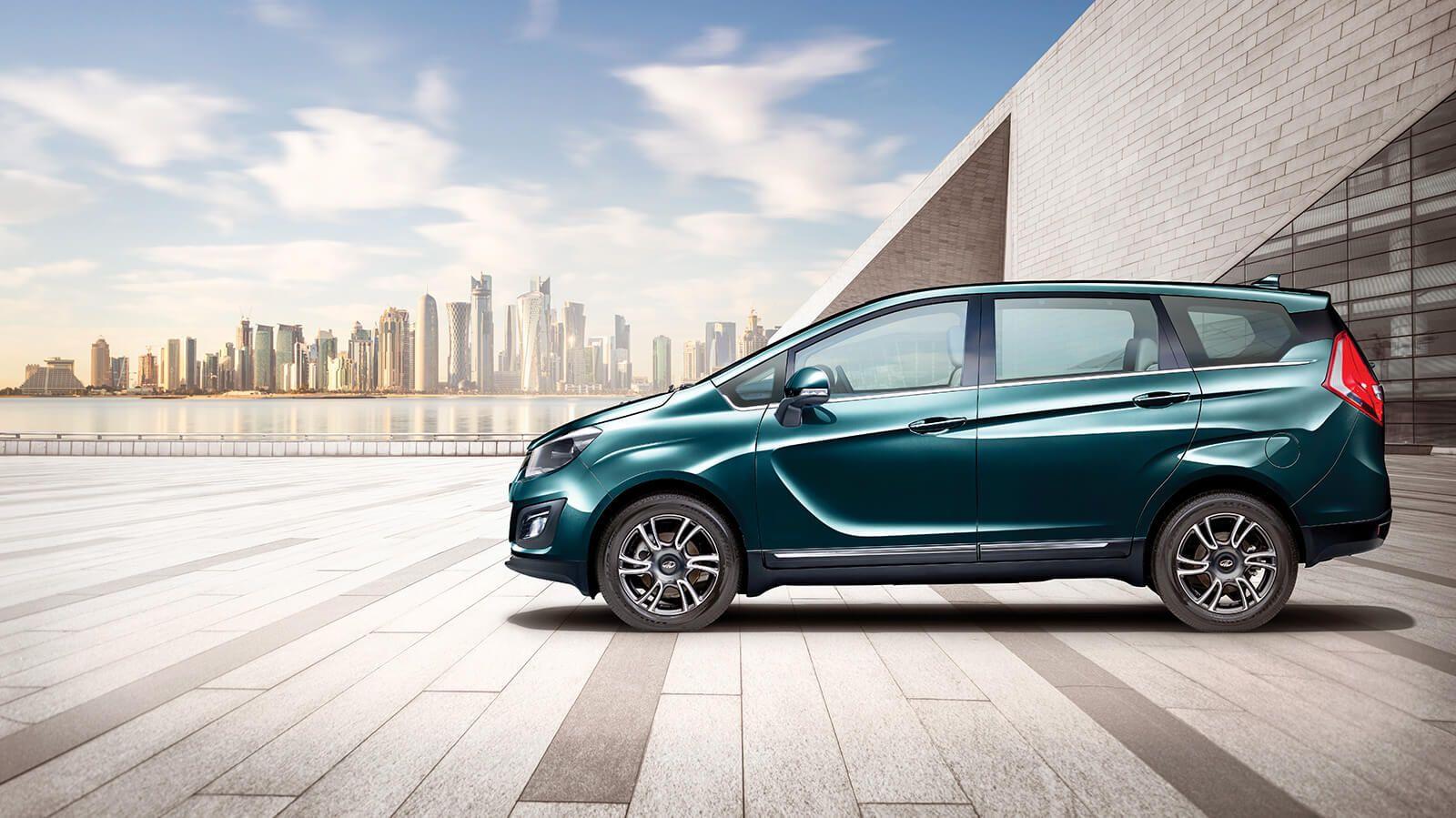 1600x899 Mahindra Marazzo Wallpaper
