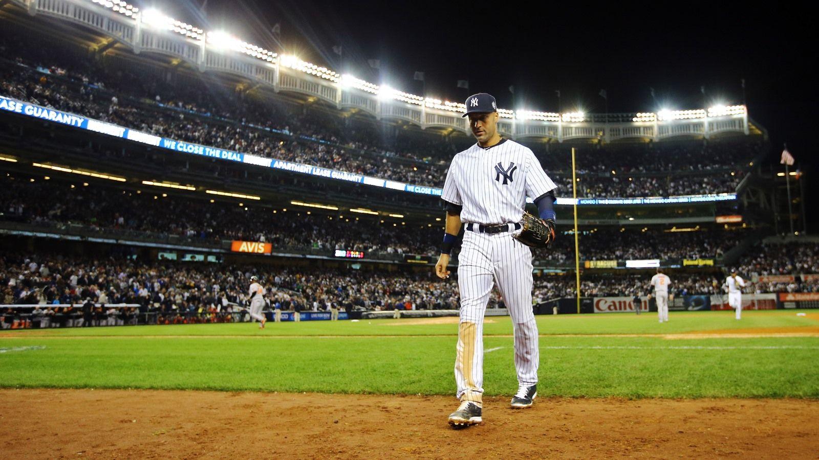1600x900 Derek Jeter Reached On Deck Circle While Examining Bills Purchase
