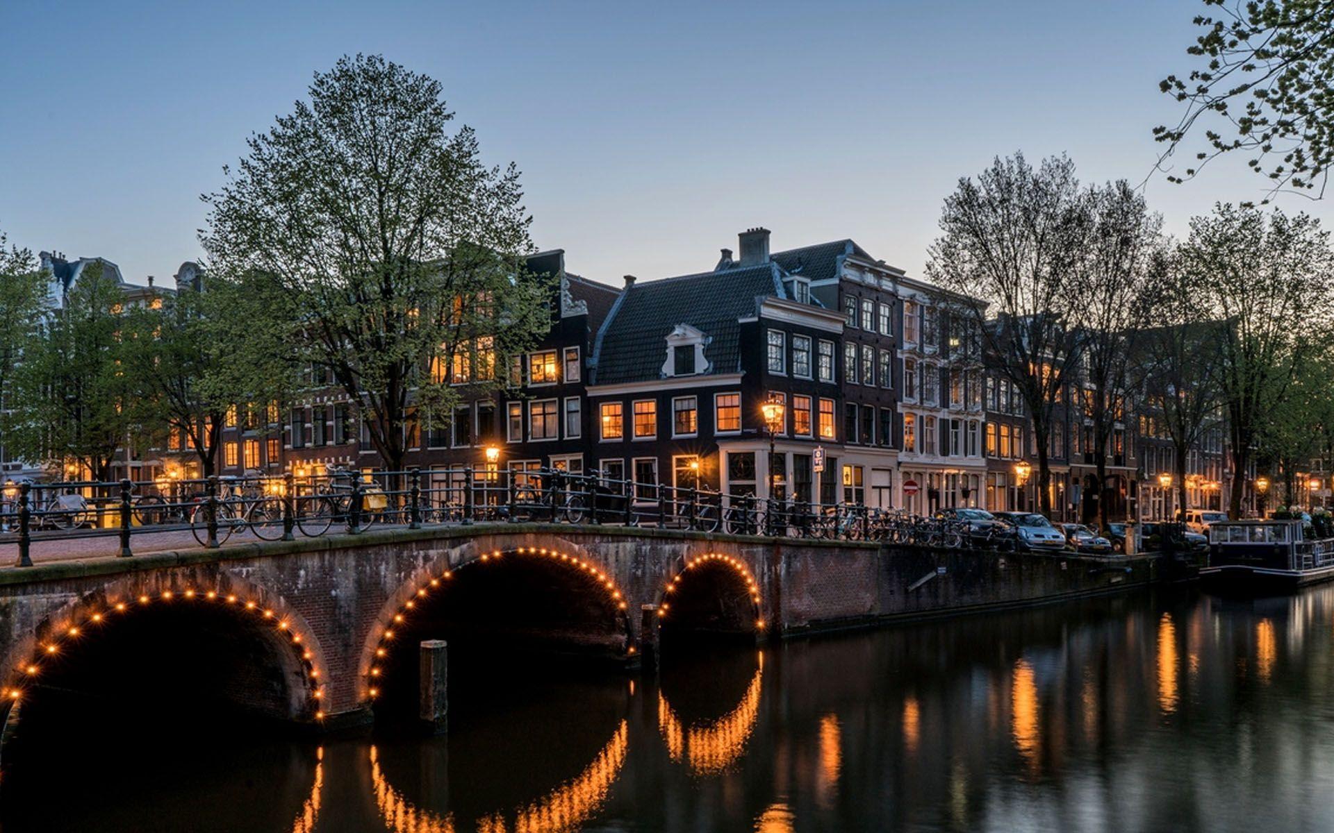 Amsterdam 4k Wallpapers - Top Free Amsterdam 4k Backgrounds -  WallpaperAccess