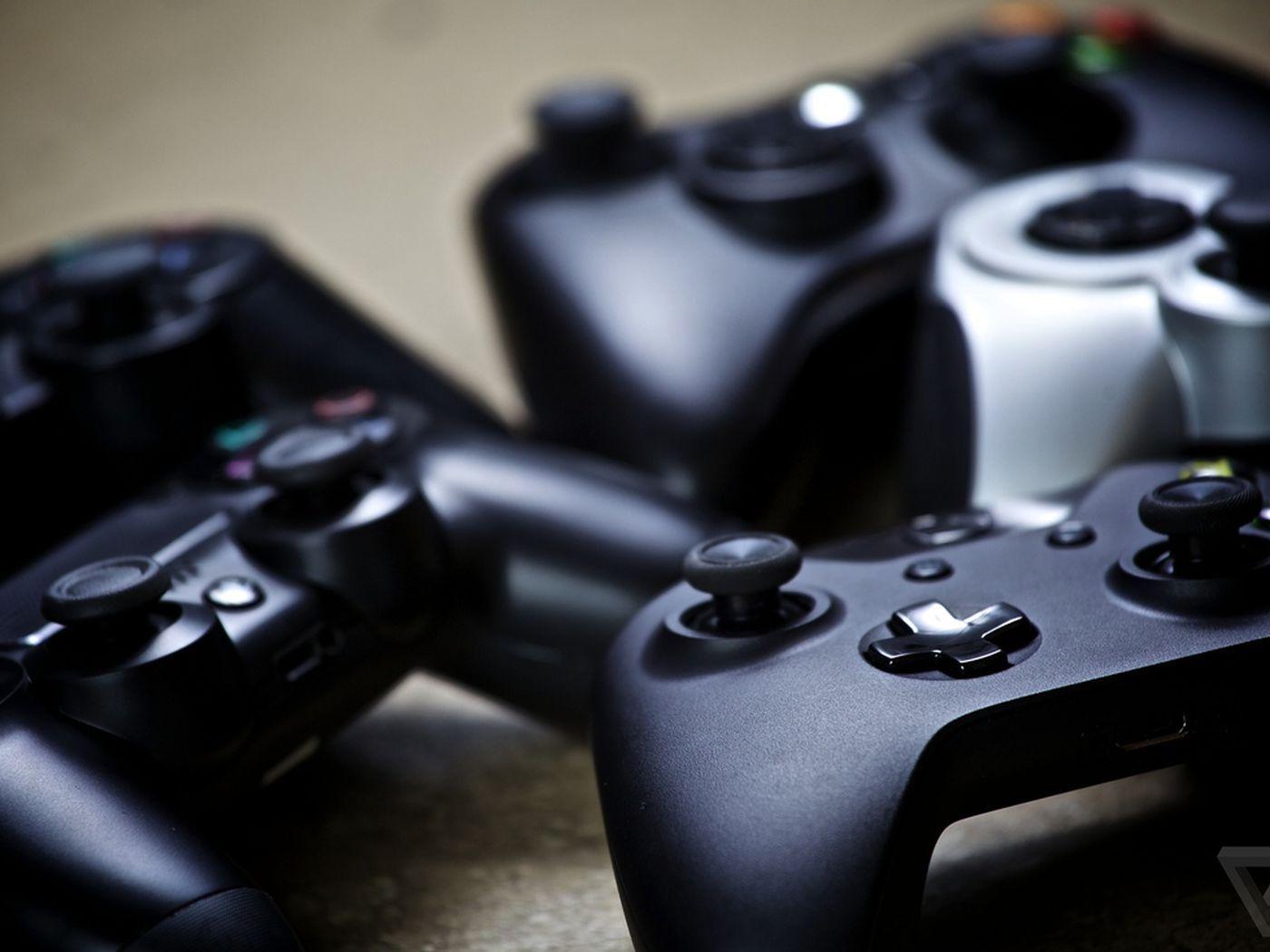 1400x1050 Apple TV and iOS will soon support Xbox One and PS4 controllers