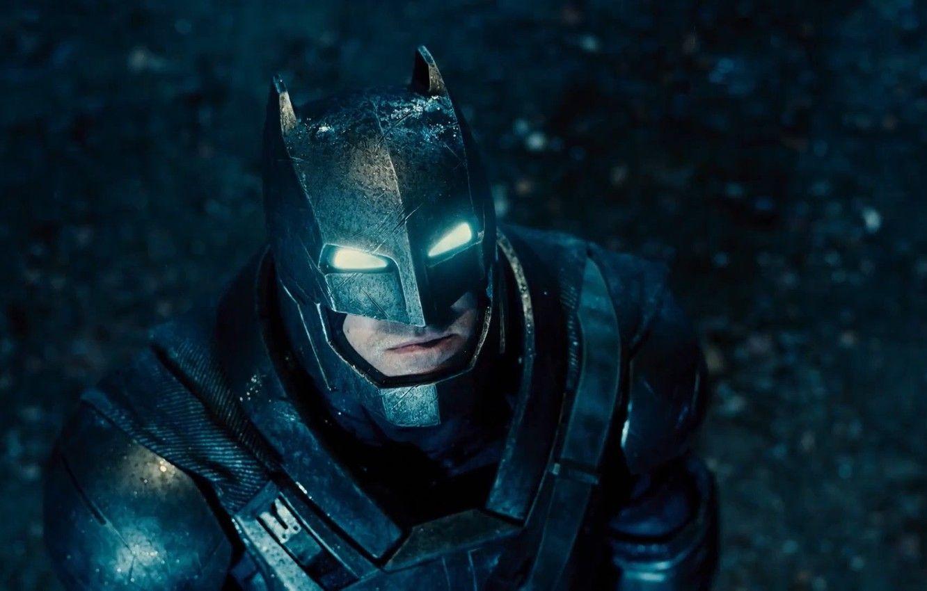 1332x850 Wallpaper fiction, Batman, costume, helmet, armor, Batman, Ben