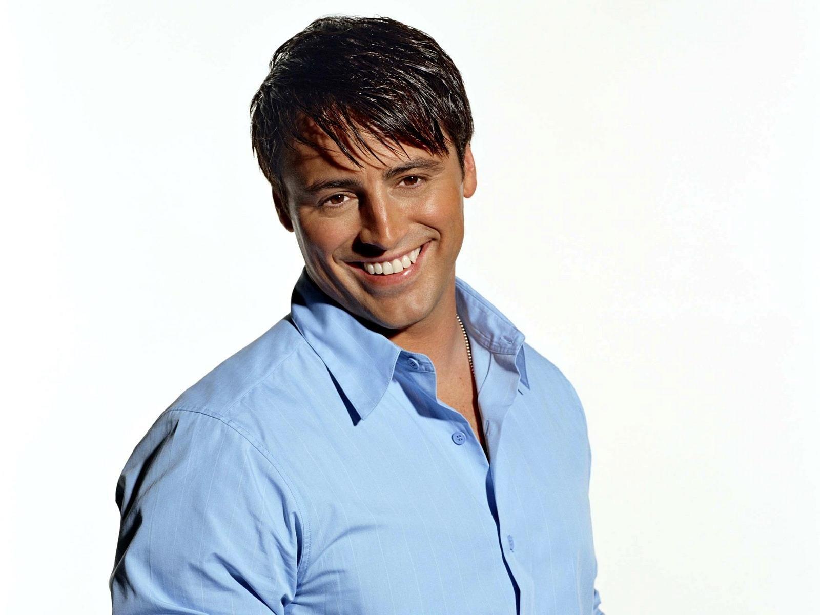 1600x1200 Matt LeBlanc Smile Wallpaper 56193 1600x1200px