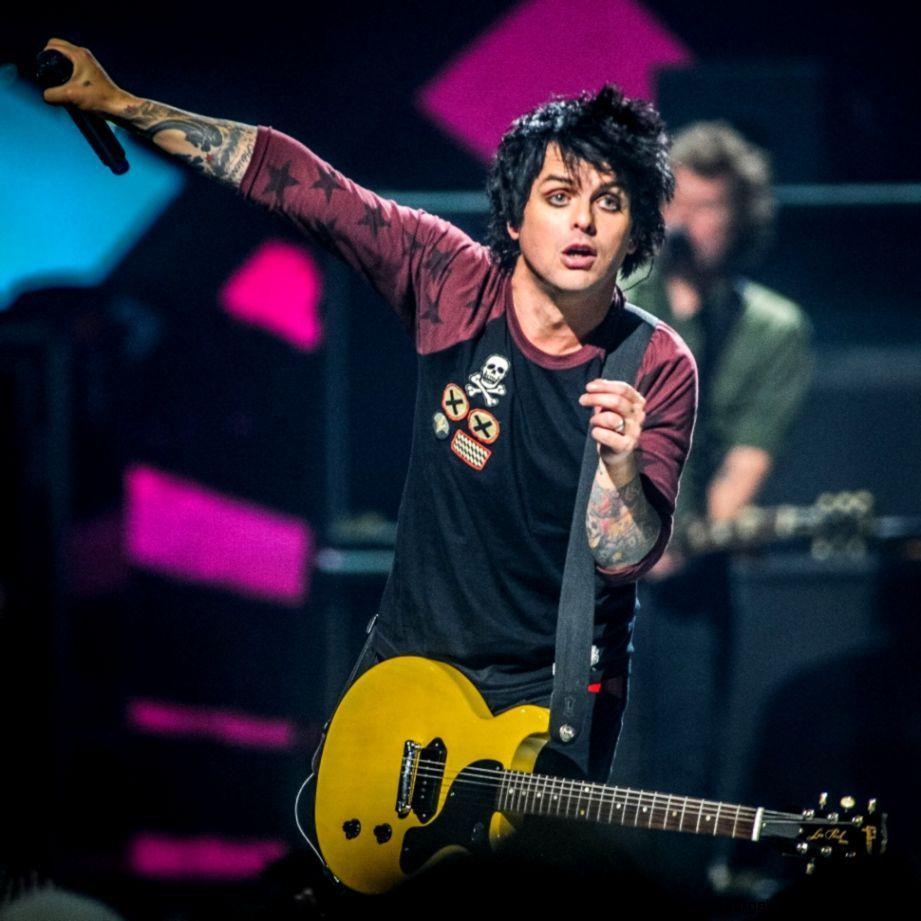 921x921 Guitar Billie Joe Armstrong HD