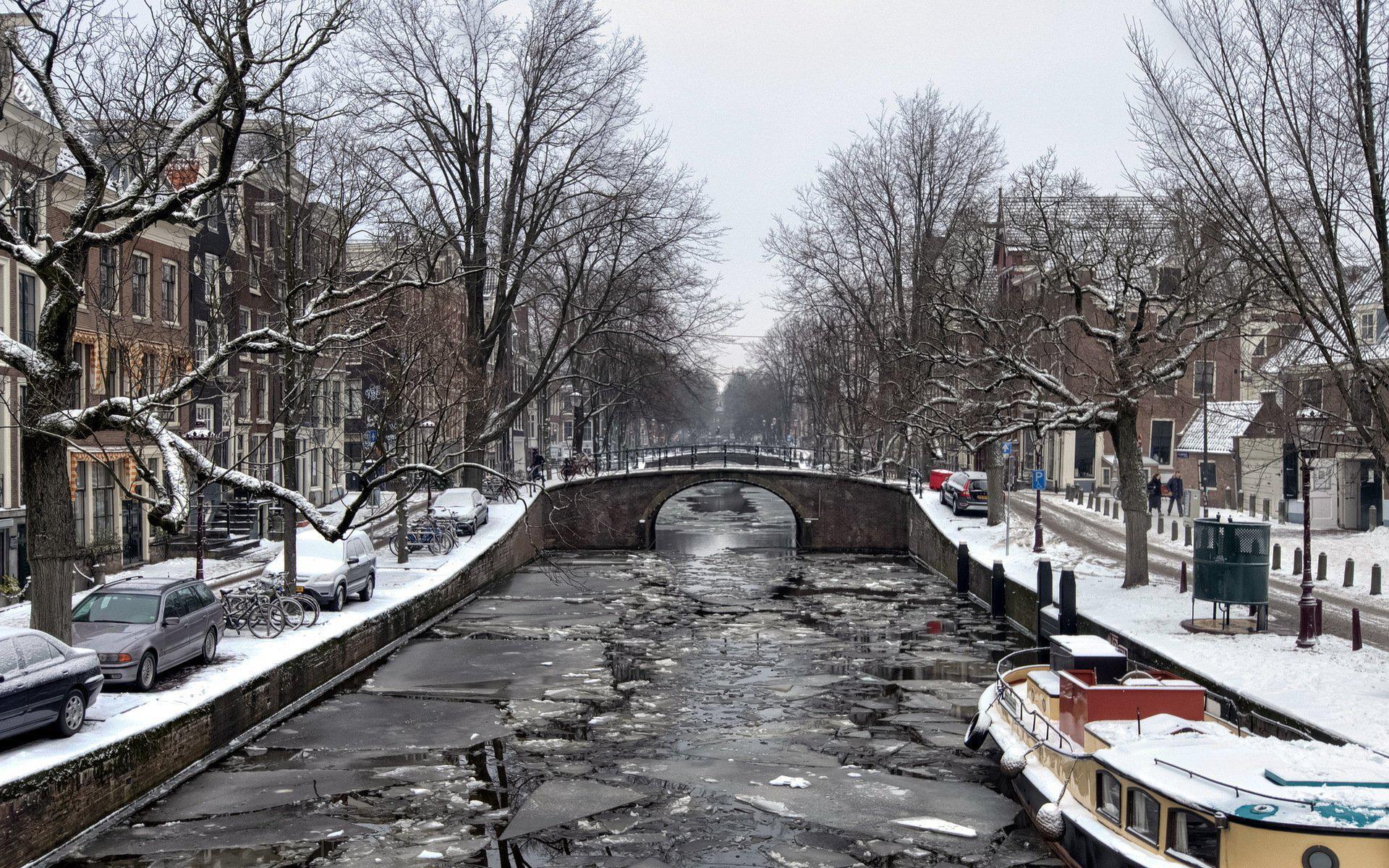 1920x1200 Carl Hendricks directory, Street in the Netherlands, 1920x1200