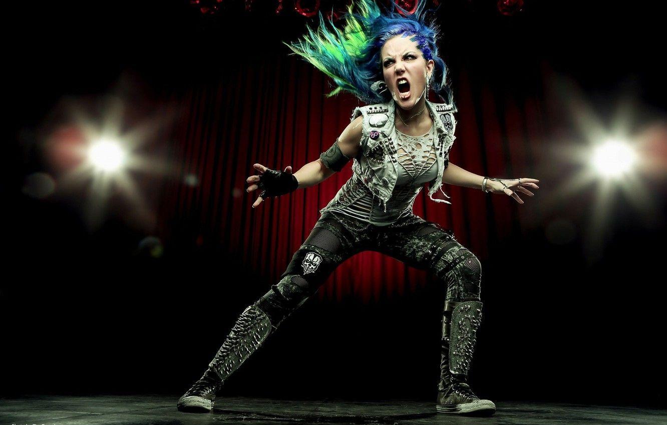 1332x850 Wallpaper Singer, Pose, Arch Enemy, Alissa White Gluz Image