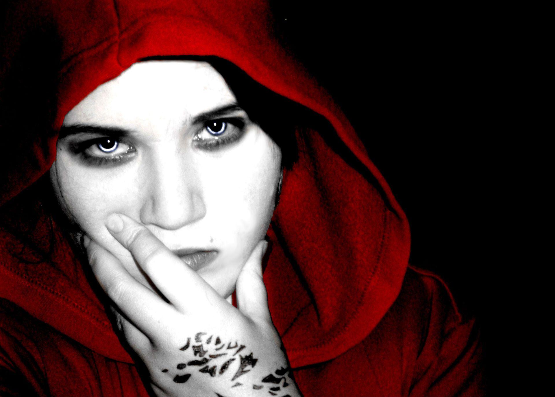 1920x1373 Vampire HD Wallpaper
